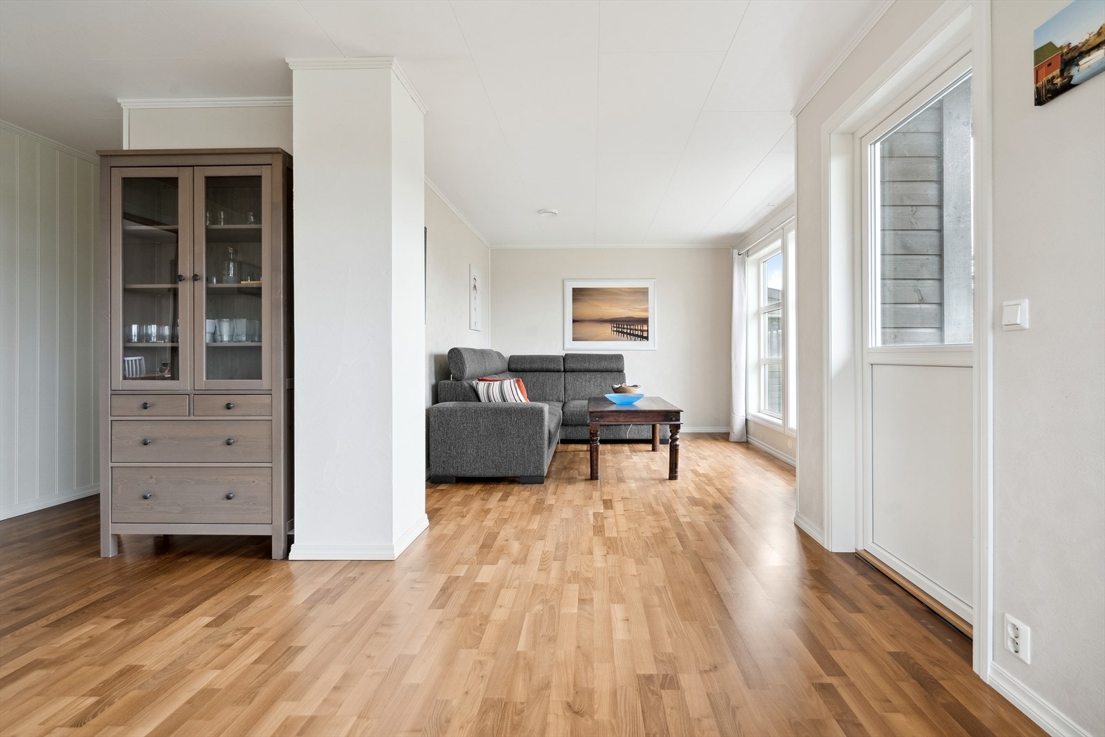 Det er elementpipe i huset, men ikke montert peisovn Galleribilde