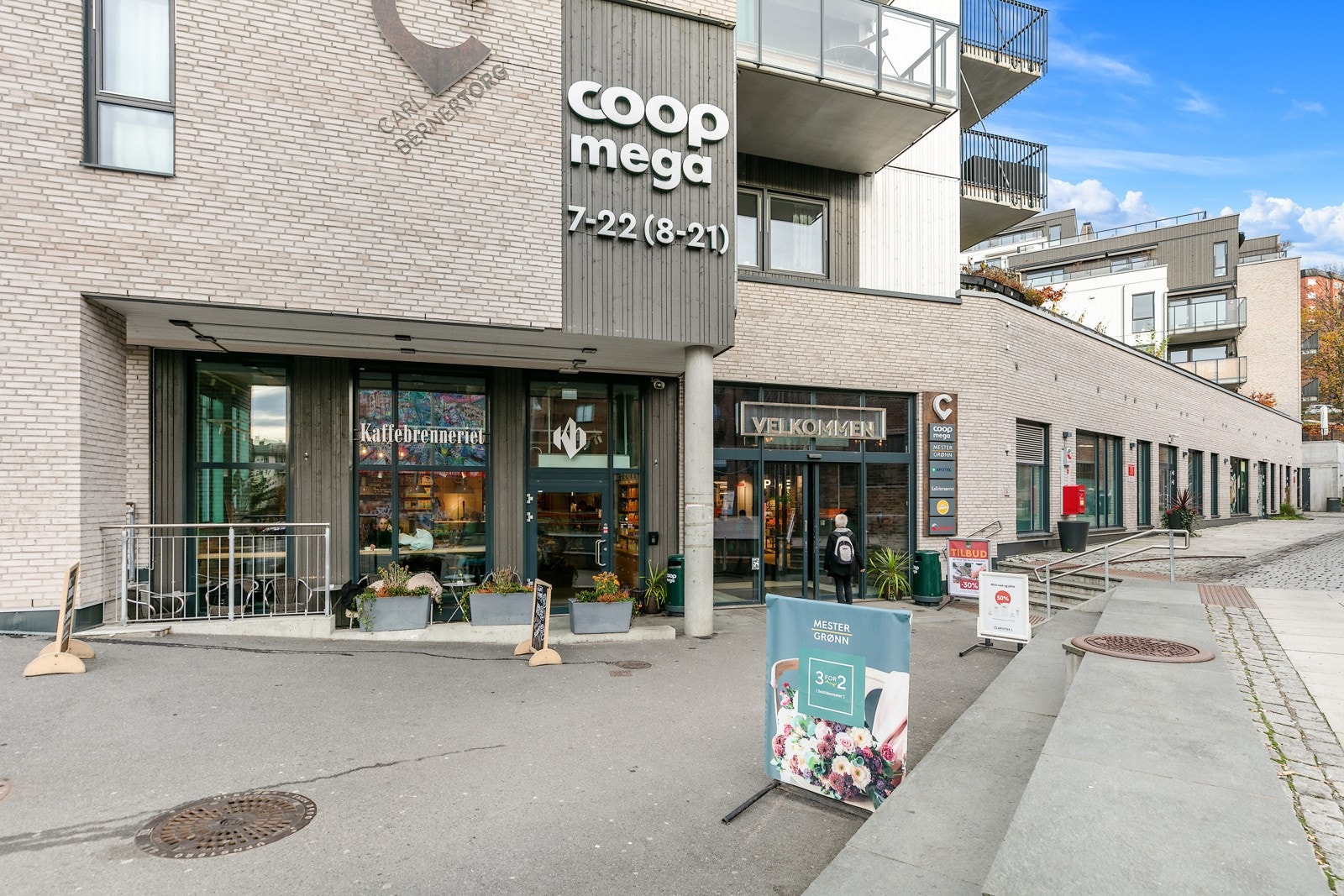 Coop Mega er blant flere matbutikker i nærheten. Galleribilde