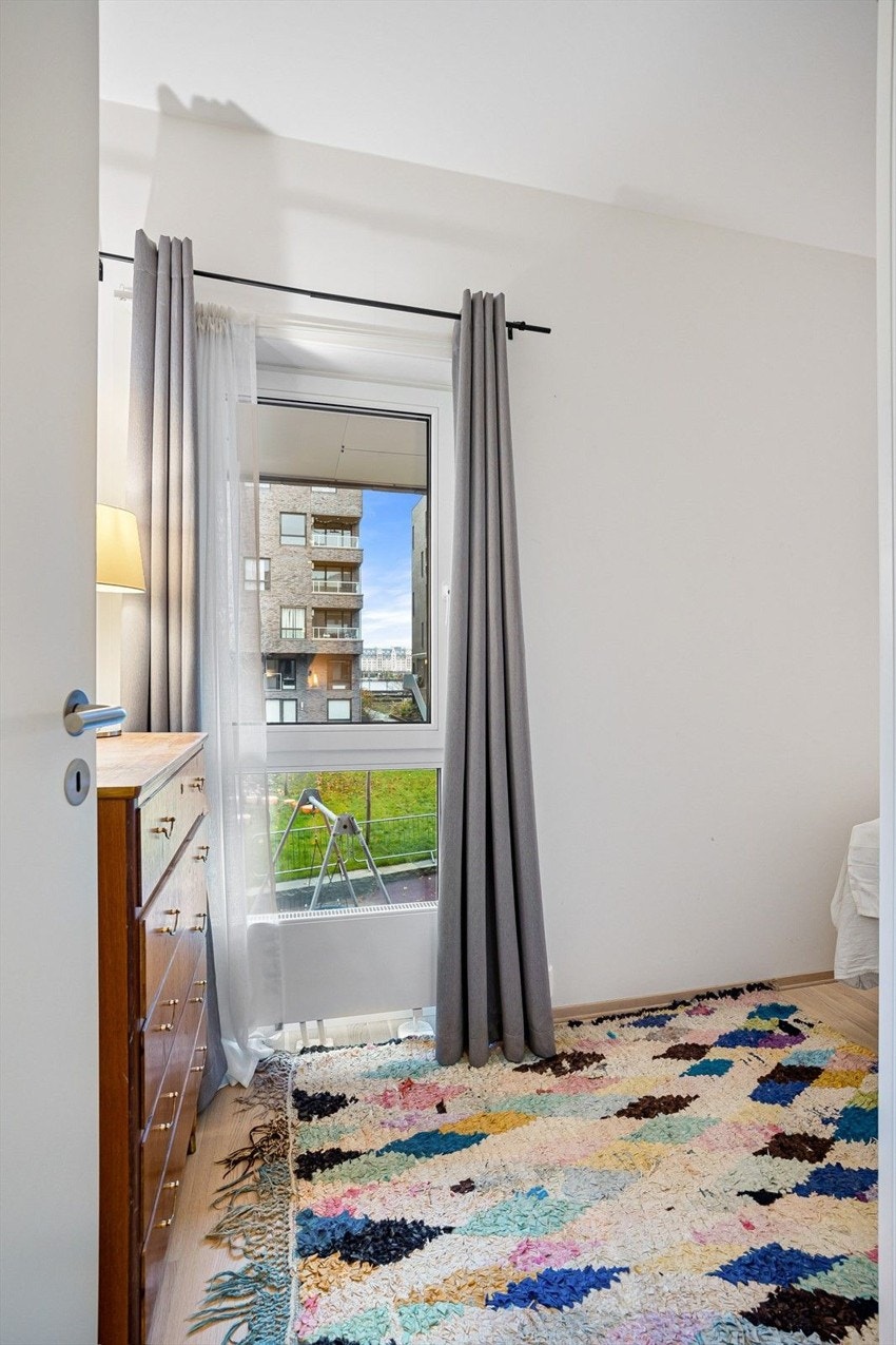 Rommet fungerer utmerket som barnerom, gjesterom eller kontor. Galleribilde