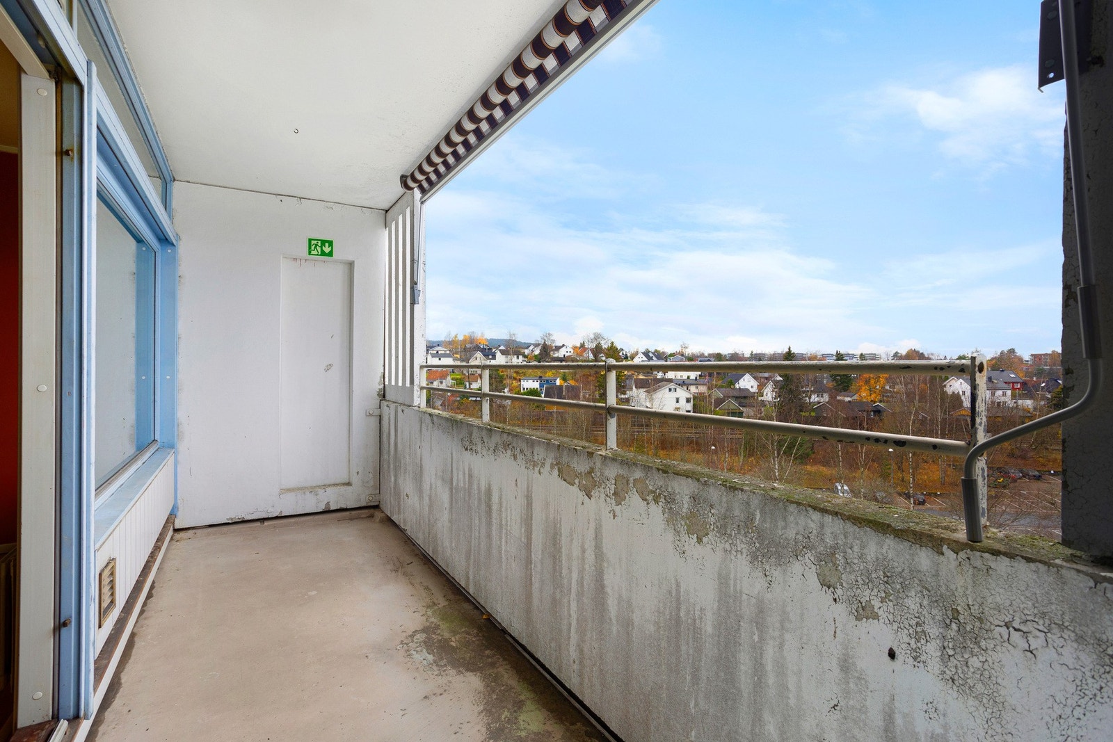 Her får du en romslig balkong på 7 kvm. Galleribilde