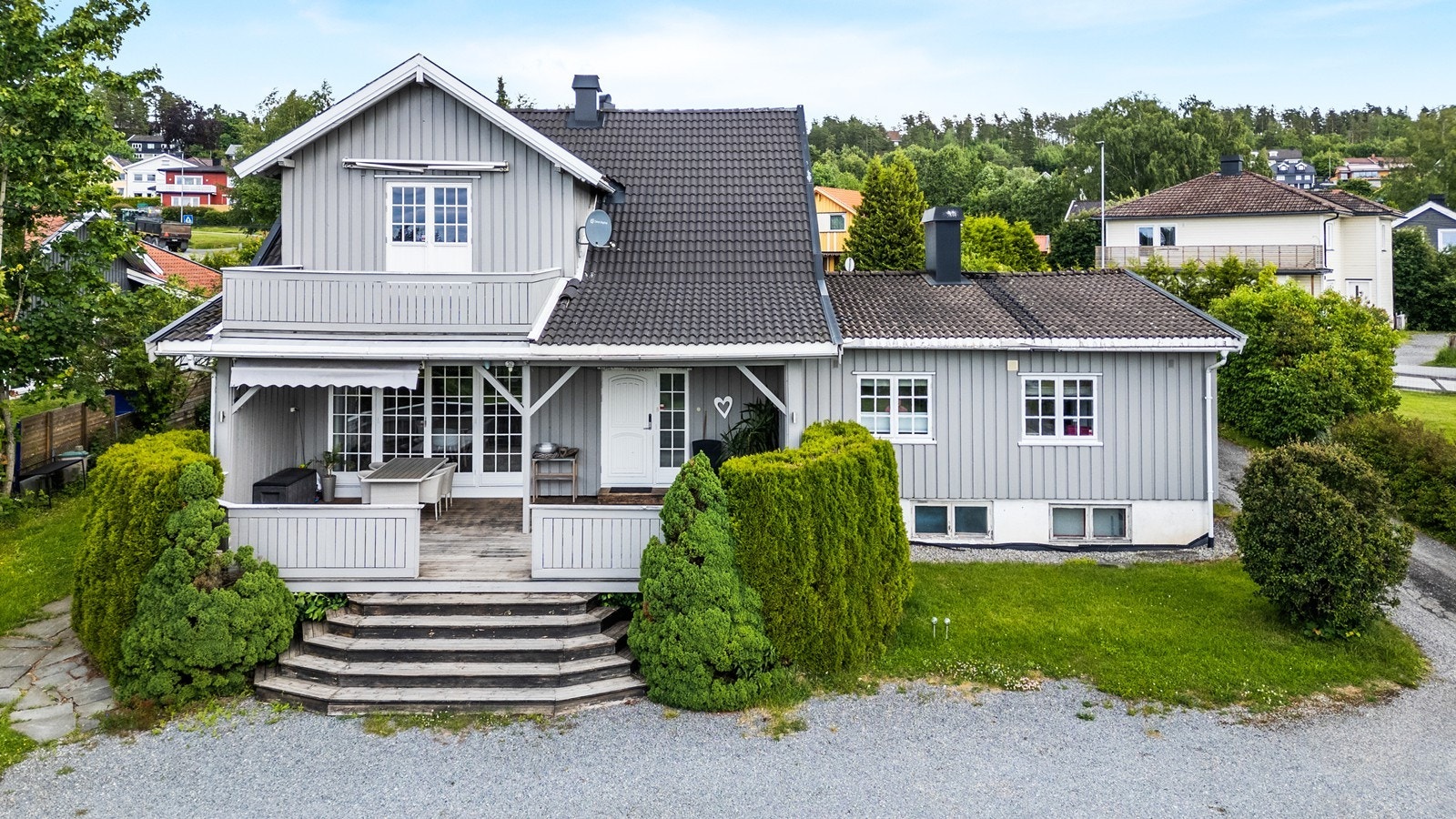 Stor flott familiebolig i attraktiv og populært boligområde Galleribilde