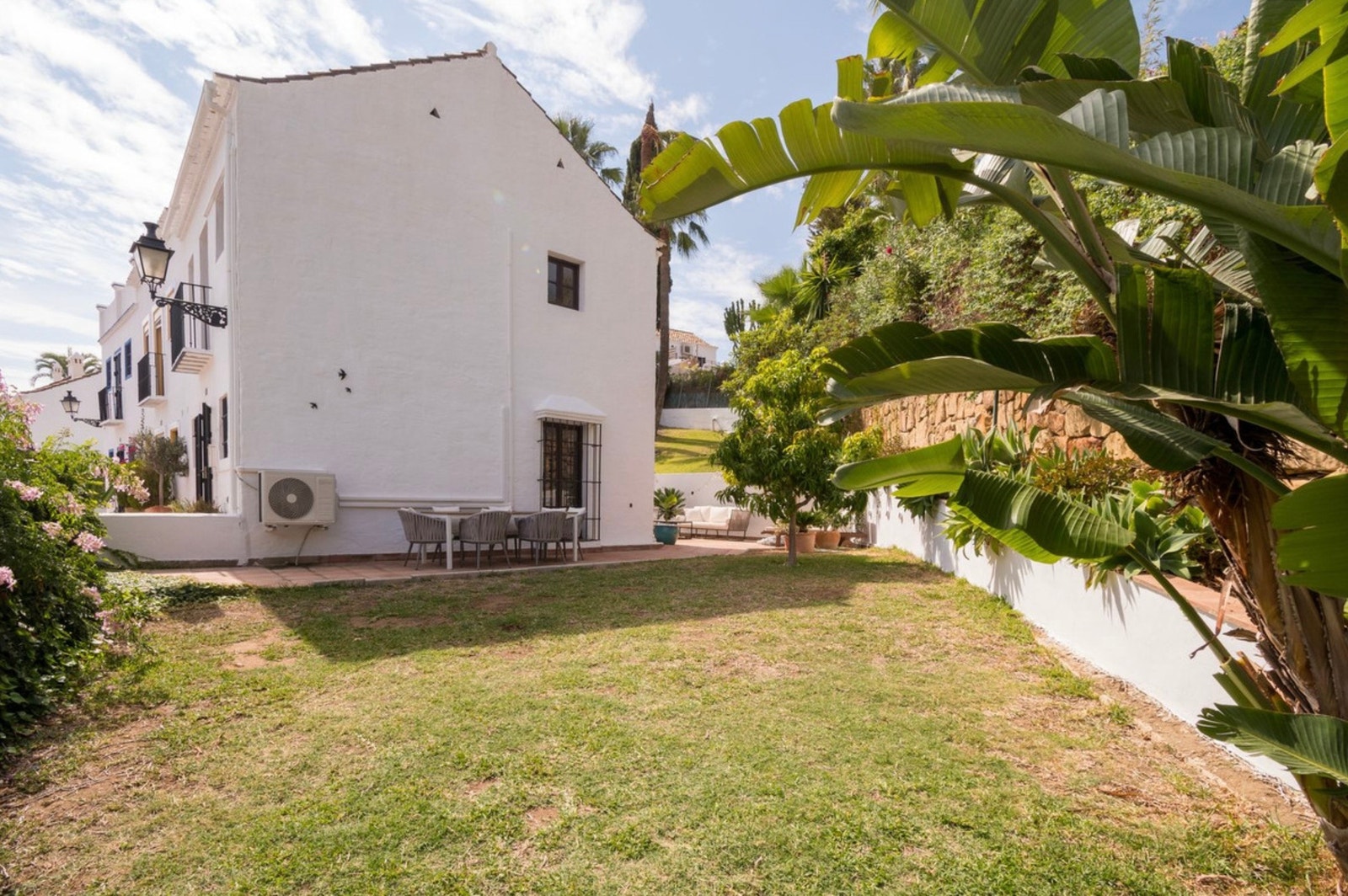 180m2 garden Galleribilde