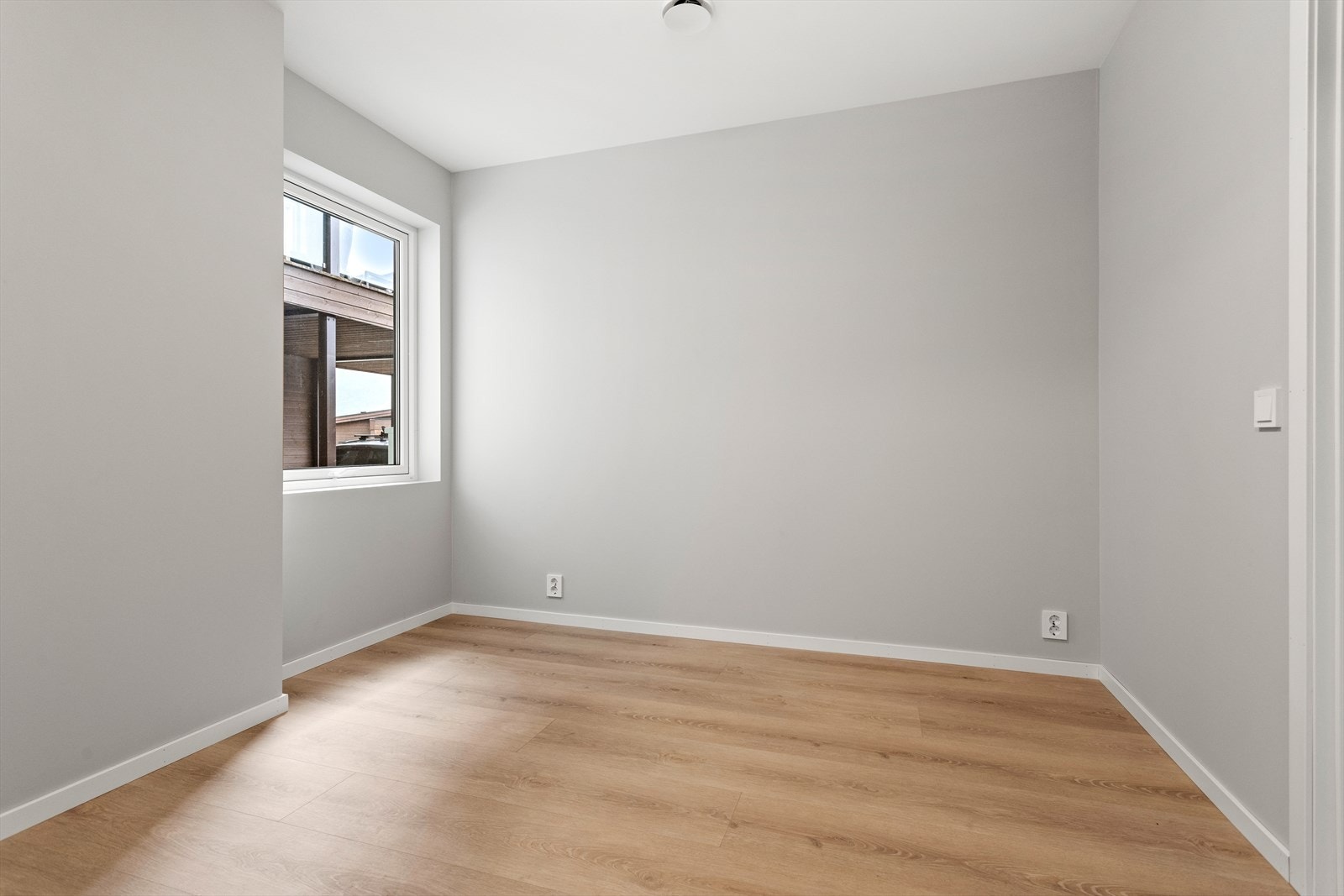 Det er eit godkjent soverom i bustaden. Galleribilde