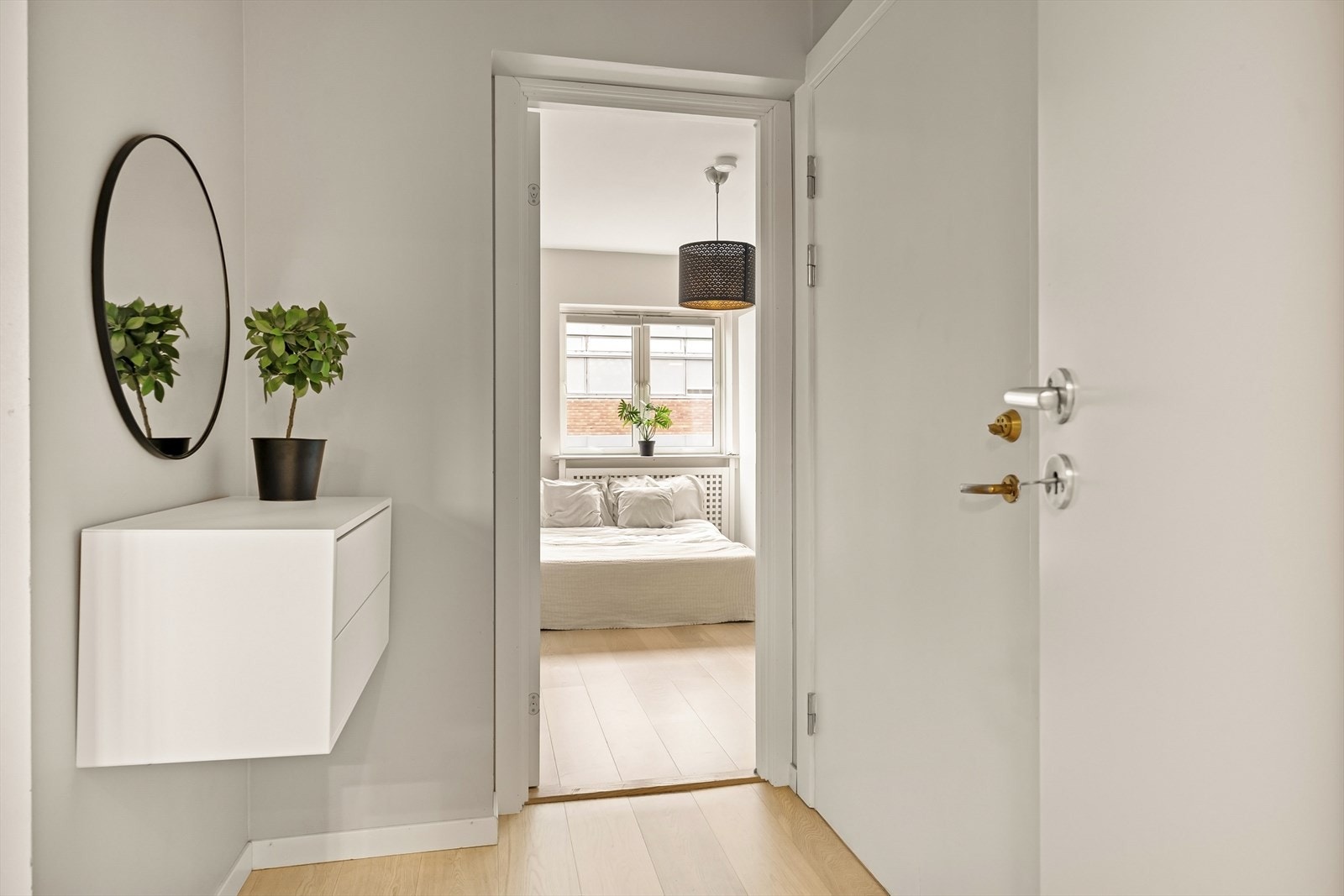 Her får du en gjennomgående leilighet med godt lysinnslipp Galleribilde