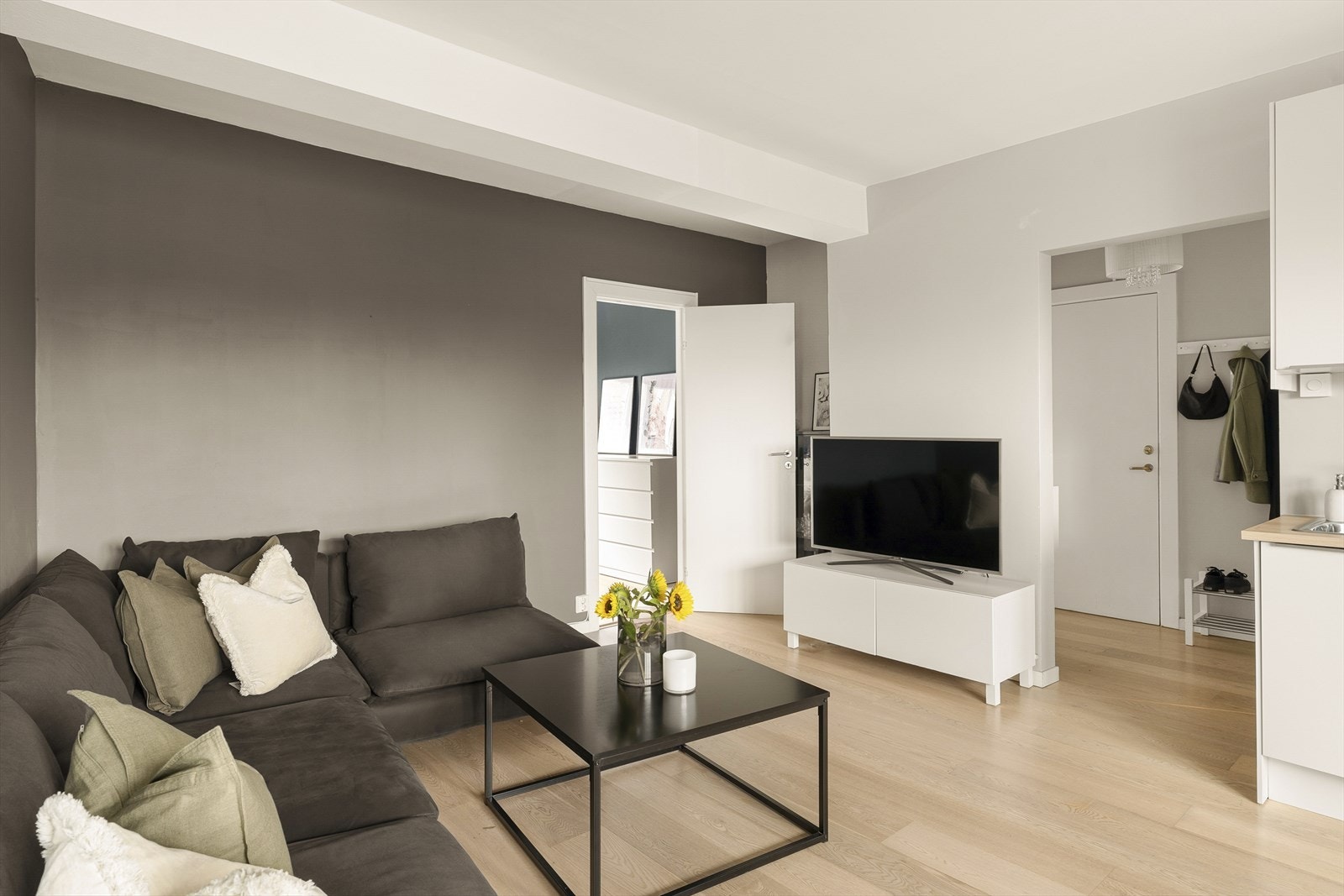 En meget flott 3-roms med sentral og attraktiv beliggenhet på Rosenhoff! Galleribilde