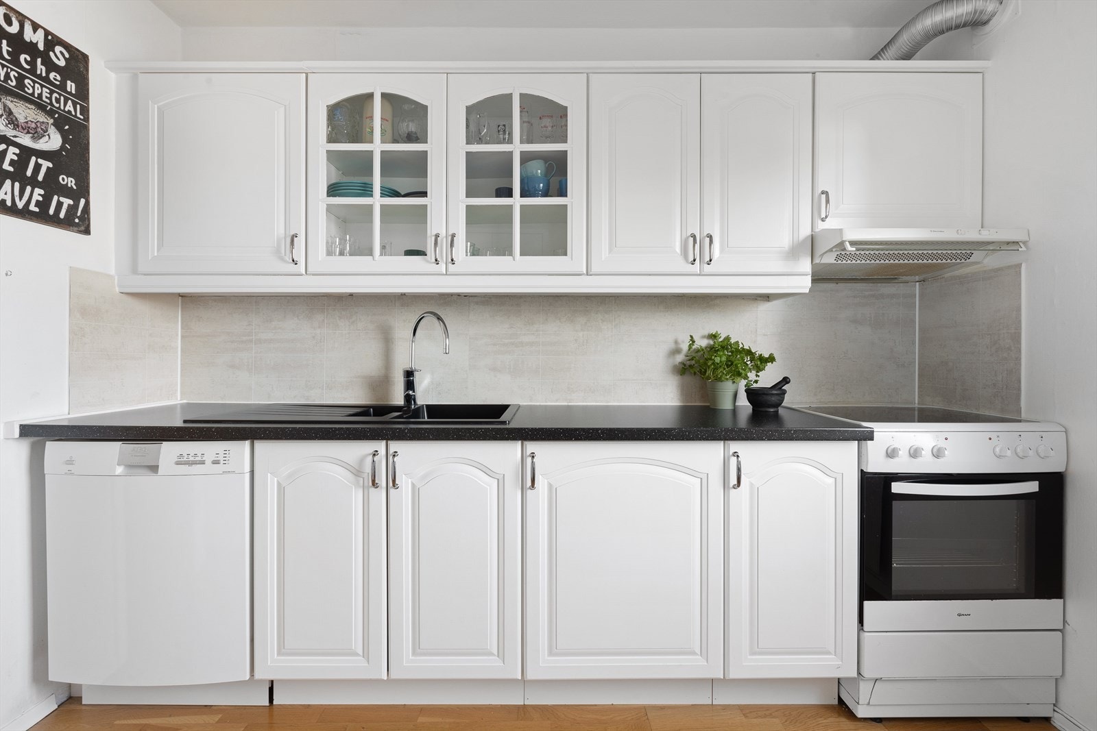 Frittstående hvitevarer medfølger ikke handelen Galleribilde