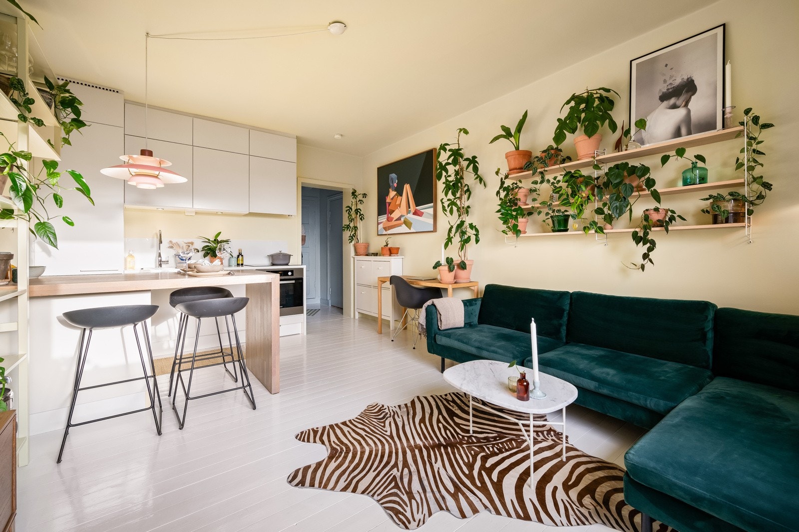 Åpen og moderne planløsning. Galleribilde