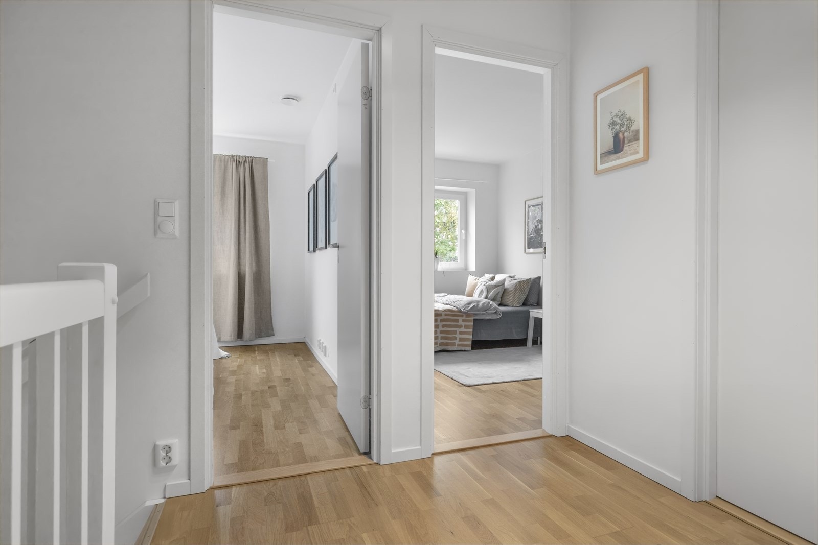I 2.etasje er det 2 soverom, bad og innvendig bod Galleribilde