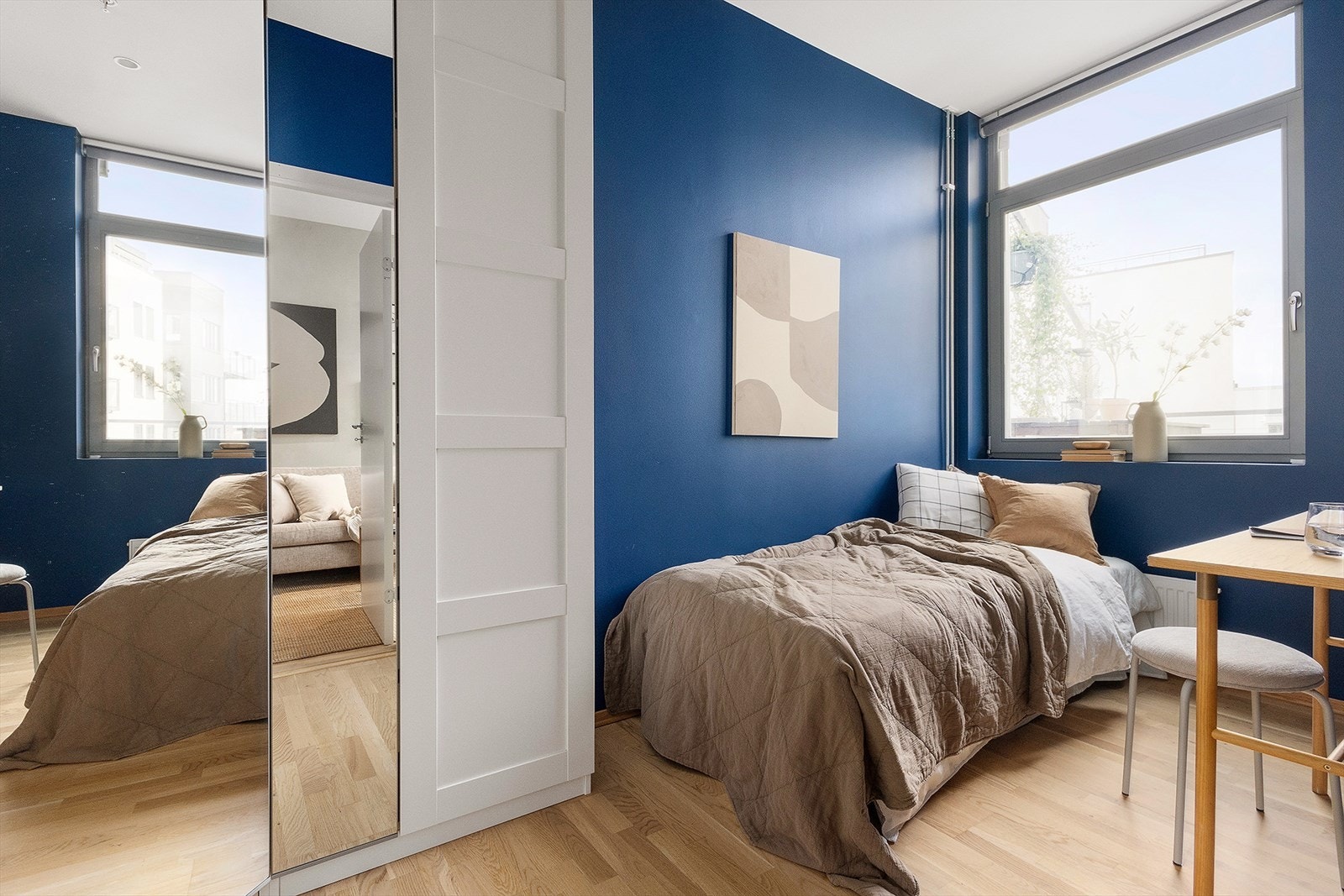 Soverom 2 er perfekt som gjesterom, kontor eller barnerom. Galleribilde