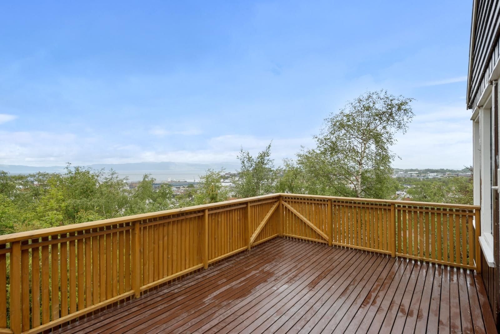 Veranda. Galleribilde