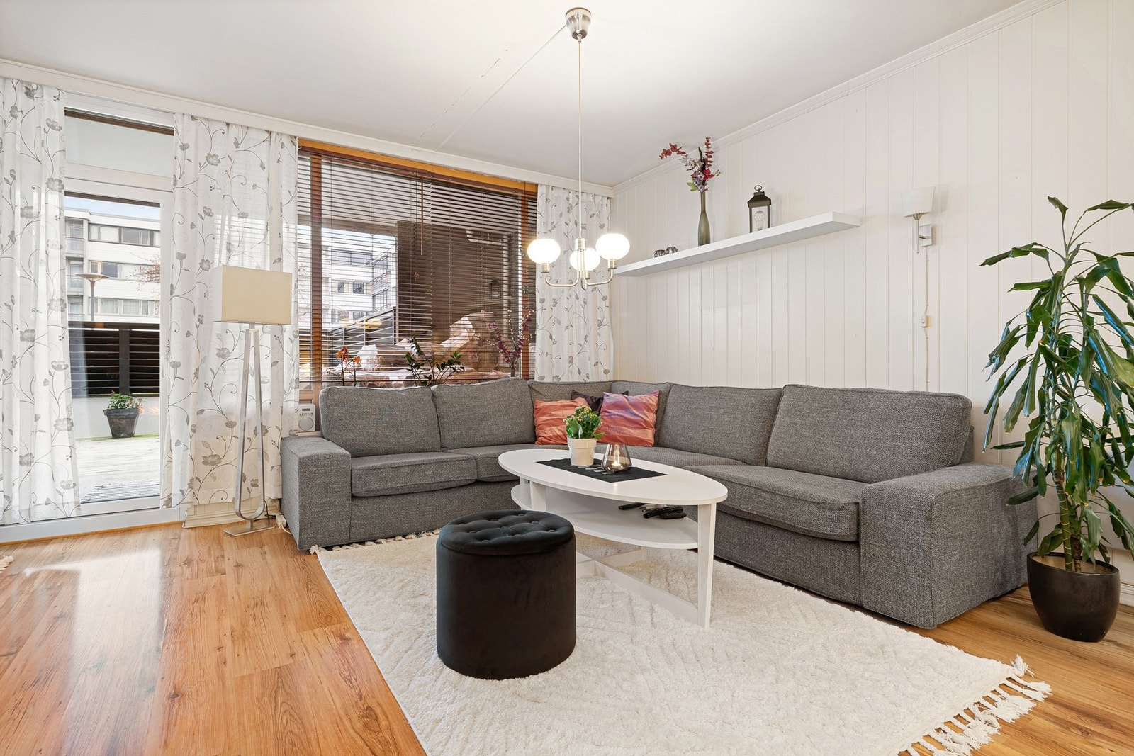 Romslig 3-roms leilighet i 1. etasje tilrettelagt for alle aldersgrupper. Galleribilde