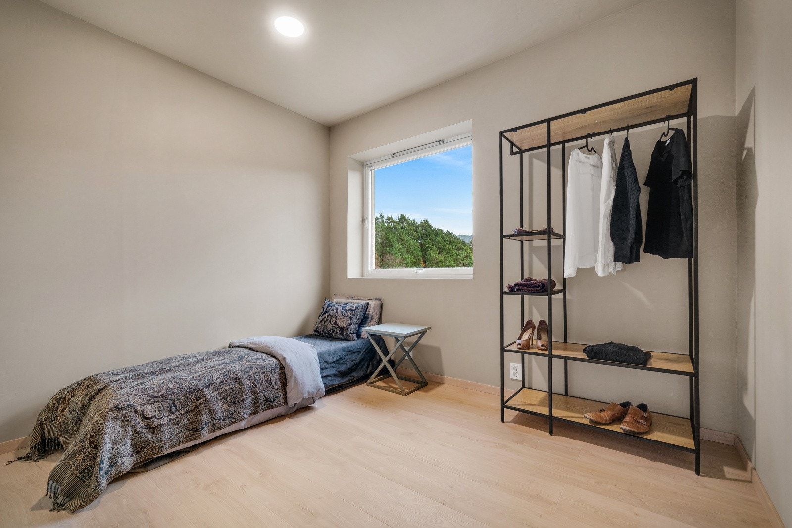 Det andre soverommet måler 7,6 m². Galleribilde