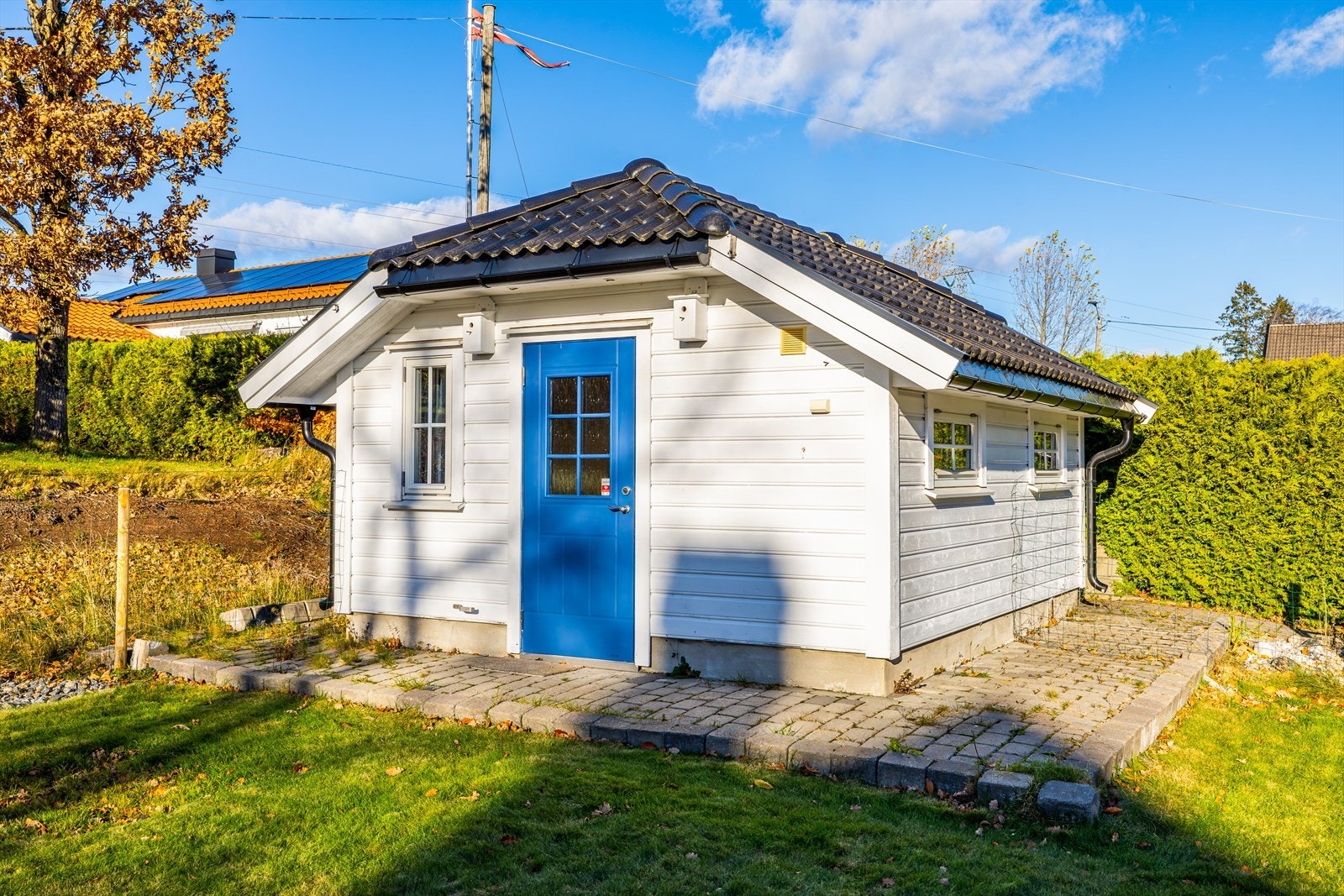 Frittliggende utebod. Galleribilde