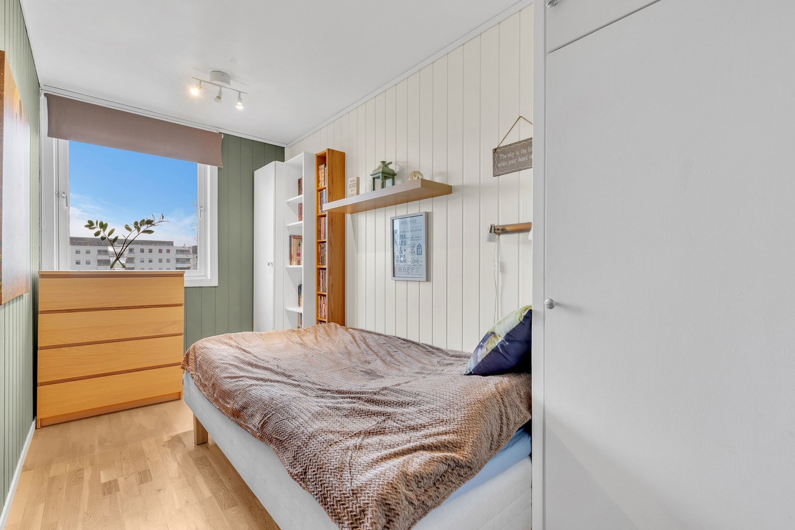 Begge rommene passer godt som både barnerom, gjesterom og kontor. Galleribilde