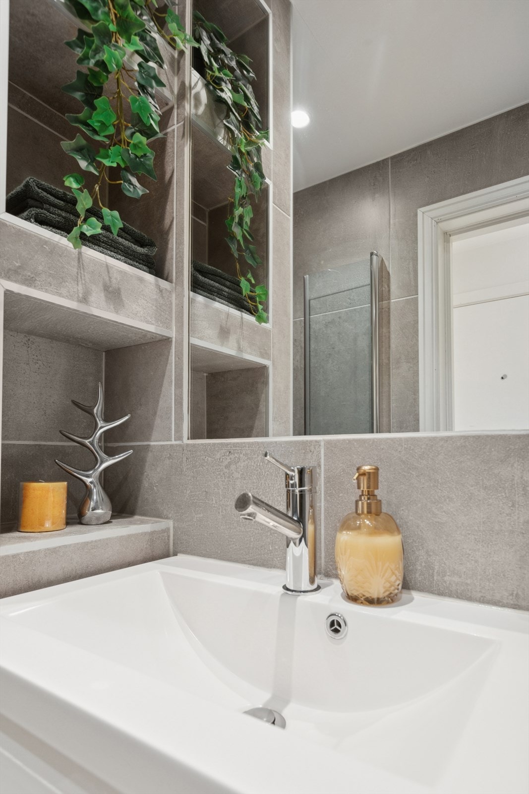 Det er forventet rehabilitering av blant annet badet i fremtiden. Les mer i prospekt. Galleribilde