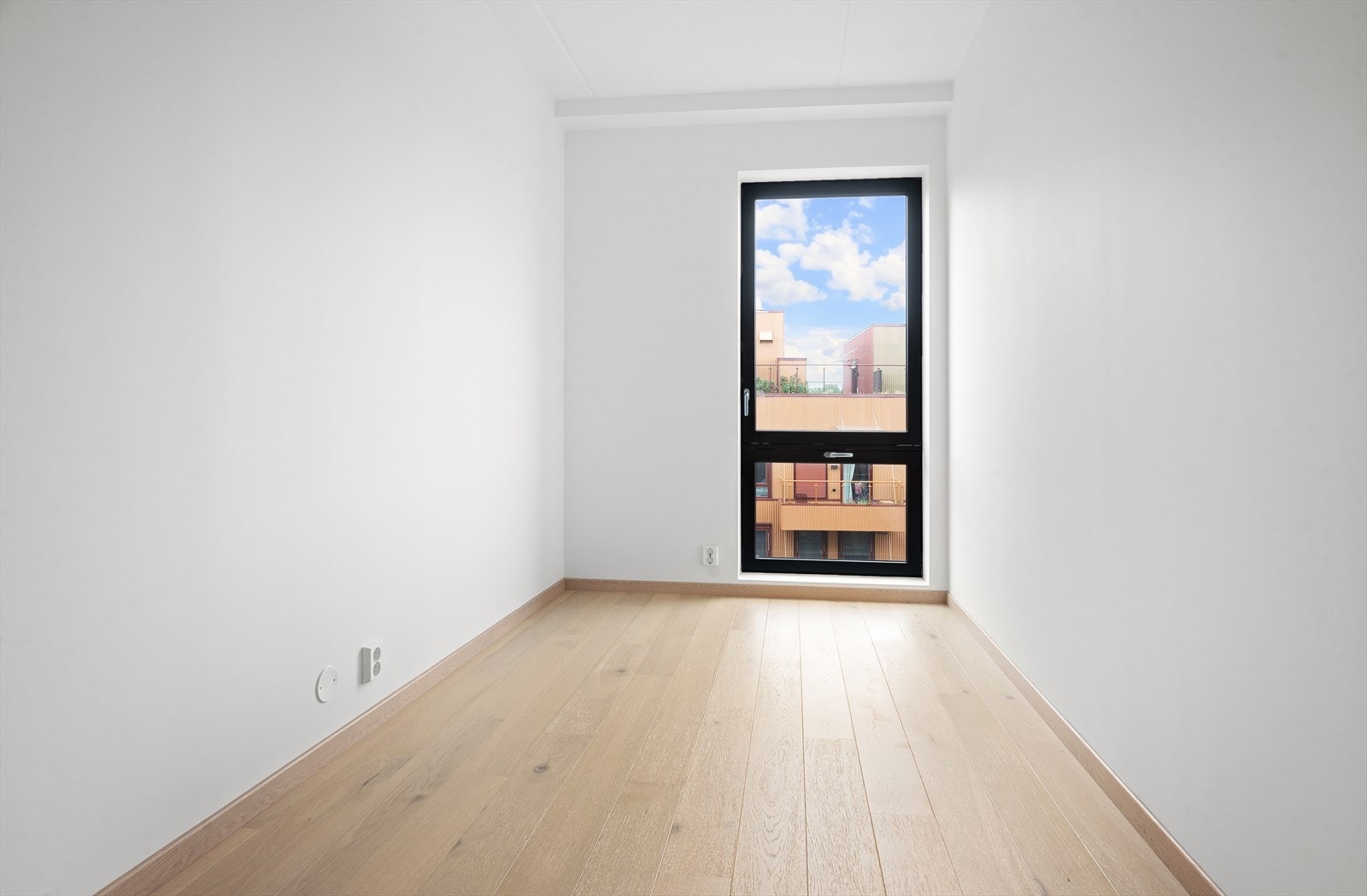 Soverom 2 har også plass til seng og tilhørende møblement. Galleribilde