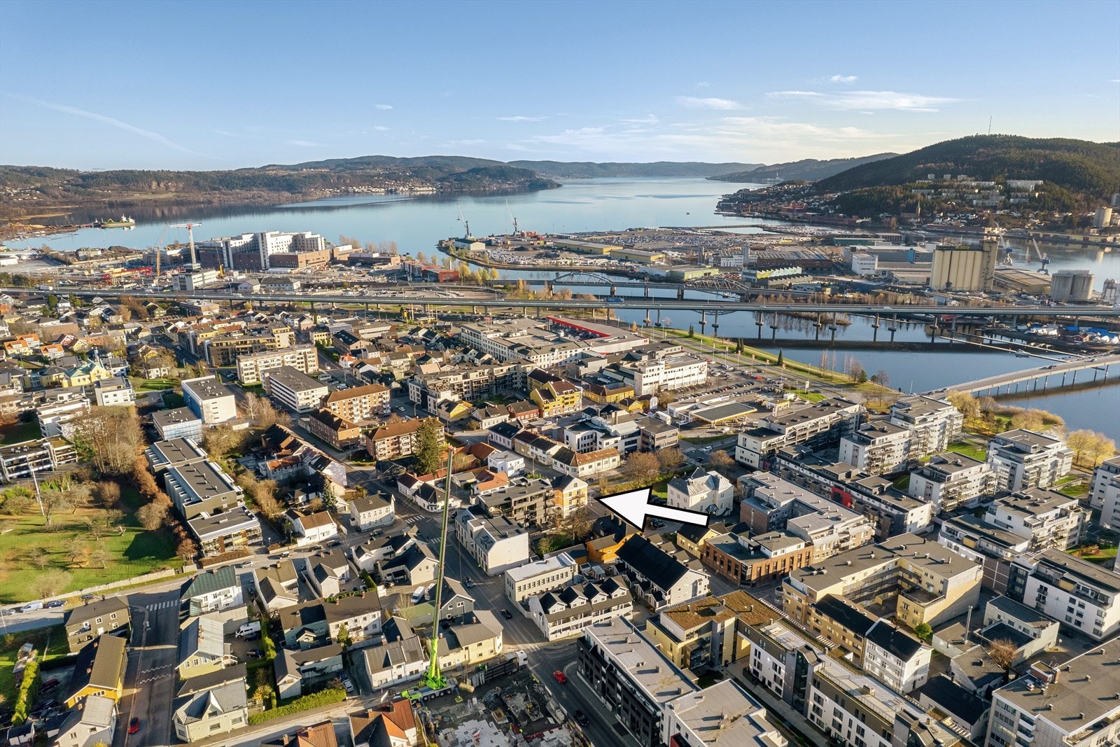 Boligen ligger også med nærhet til det nye sykehuset som ferdigstilles ila 2025 Galleribilde