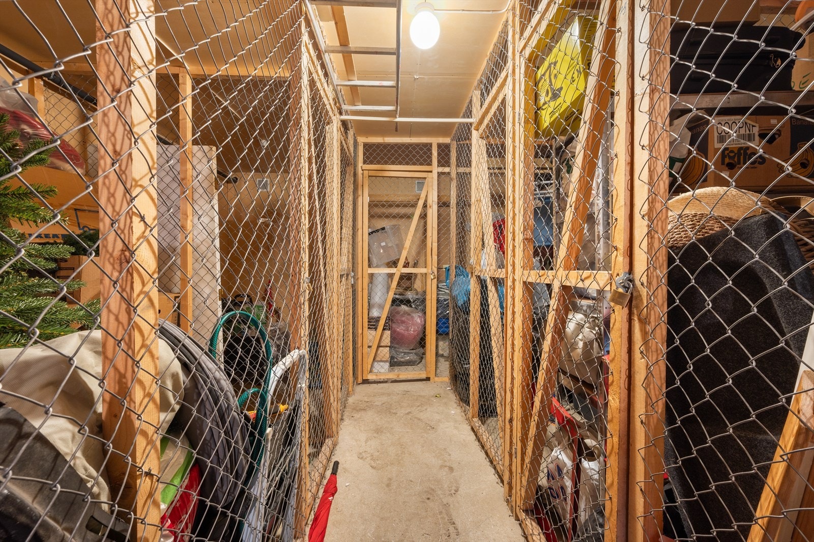 - Ekstern bod på 4,m² - Galleribilde
