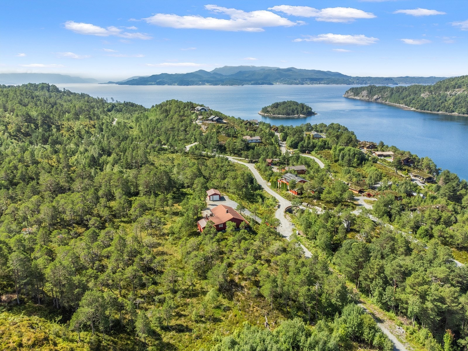 Dronefoto tomt Galleribilde