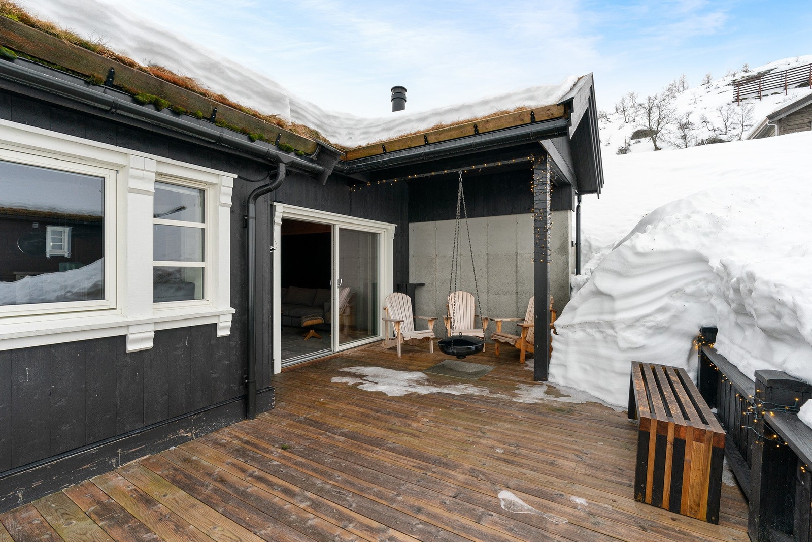 Stor terrasse med flotte soforhold Galleribilde