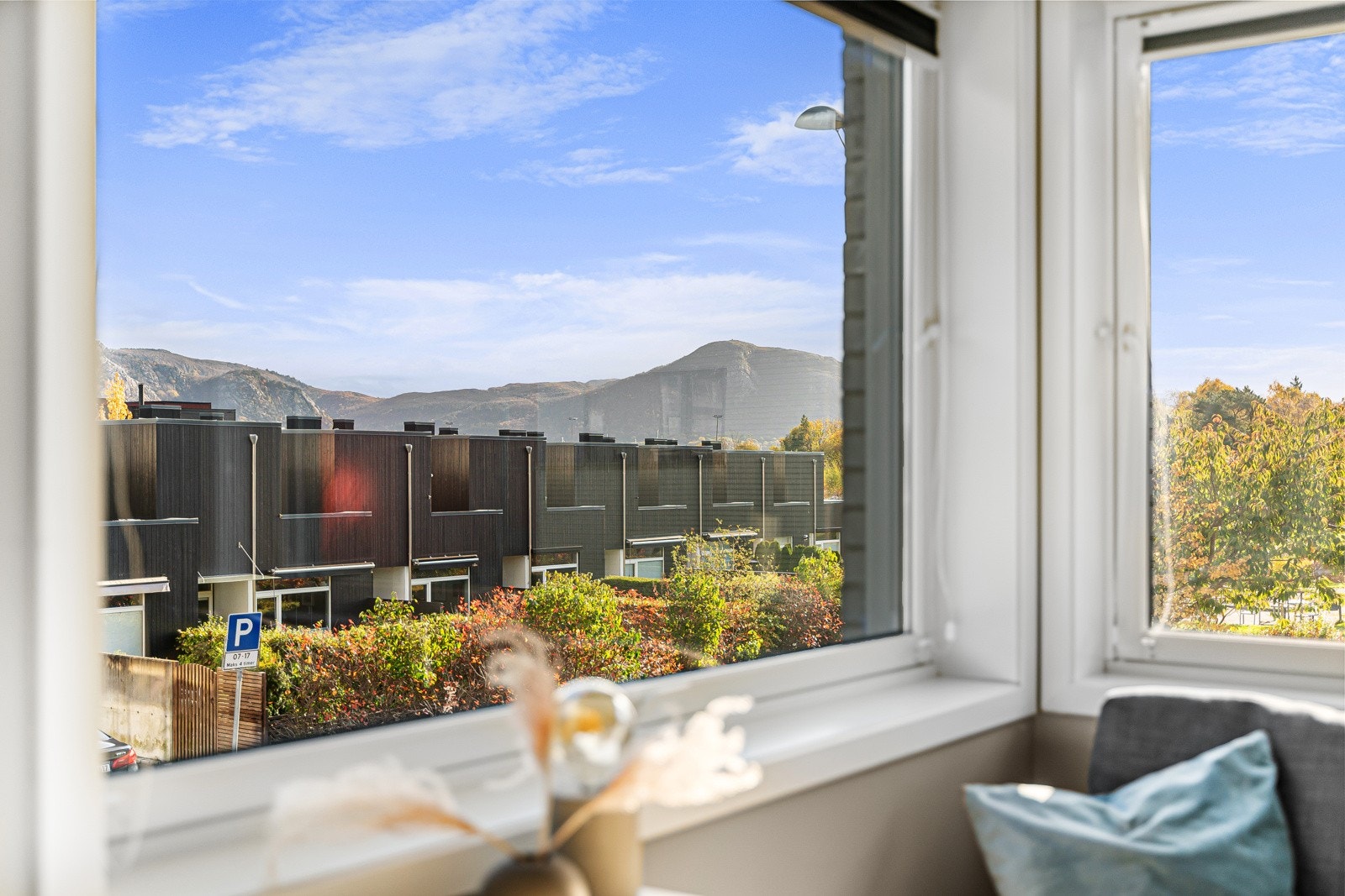 Det er nydelig utsikt fra soverom 2! Galleribilde