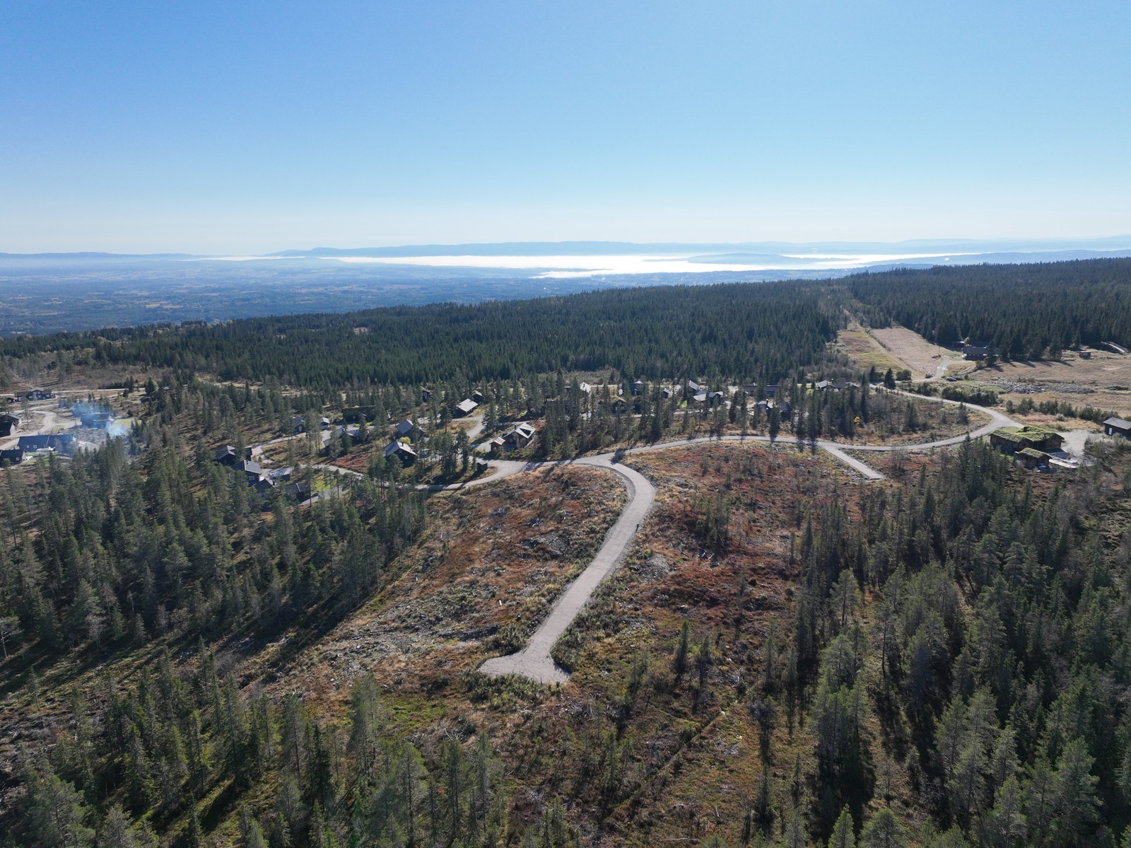 Dronebilde over hyttefeltet Galleribilde