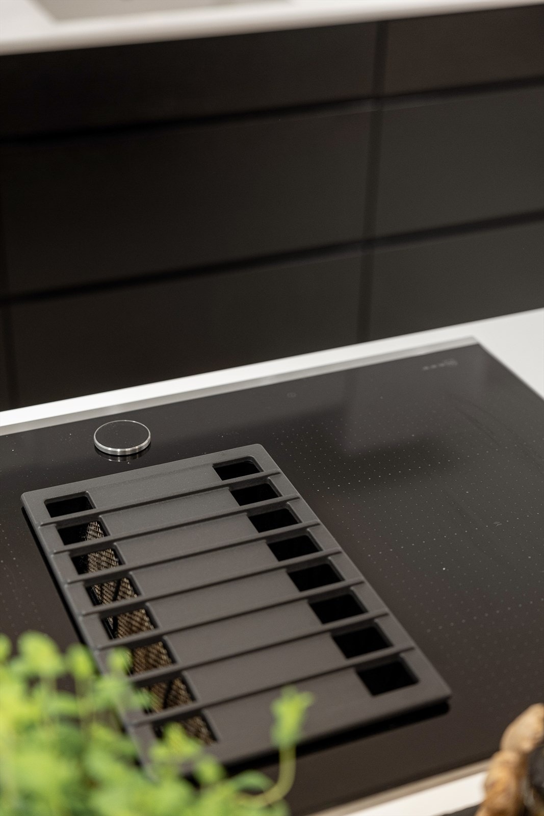 Platetopp med integrert kullfiltervifte Galleribilde