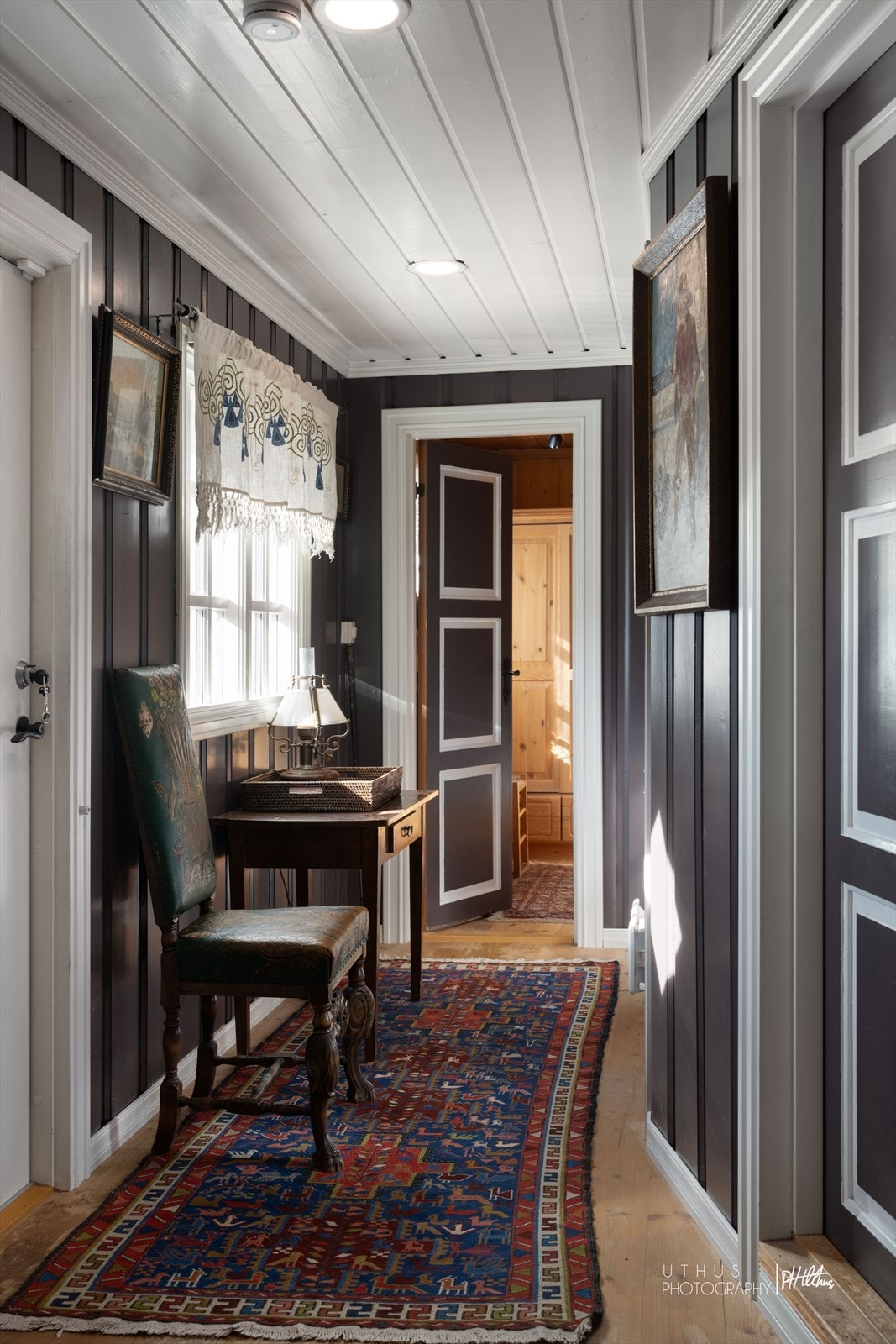 Sjarmerende gang. Galleribilde