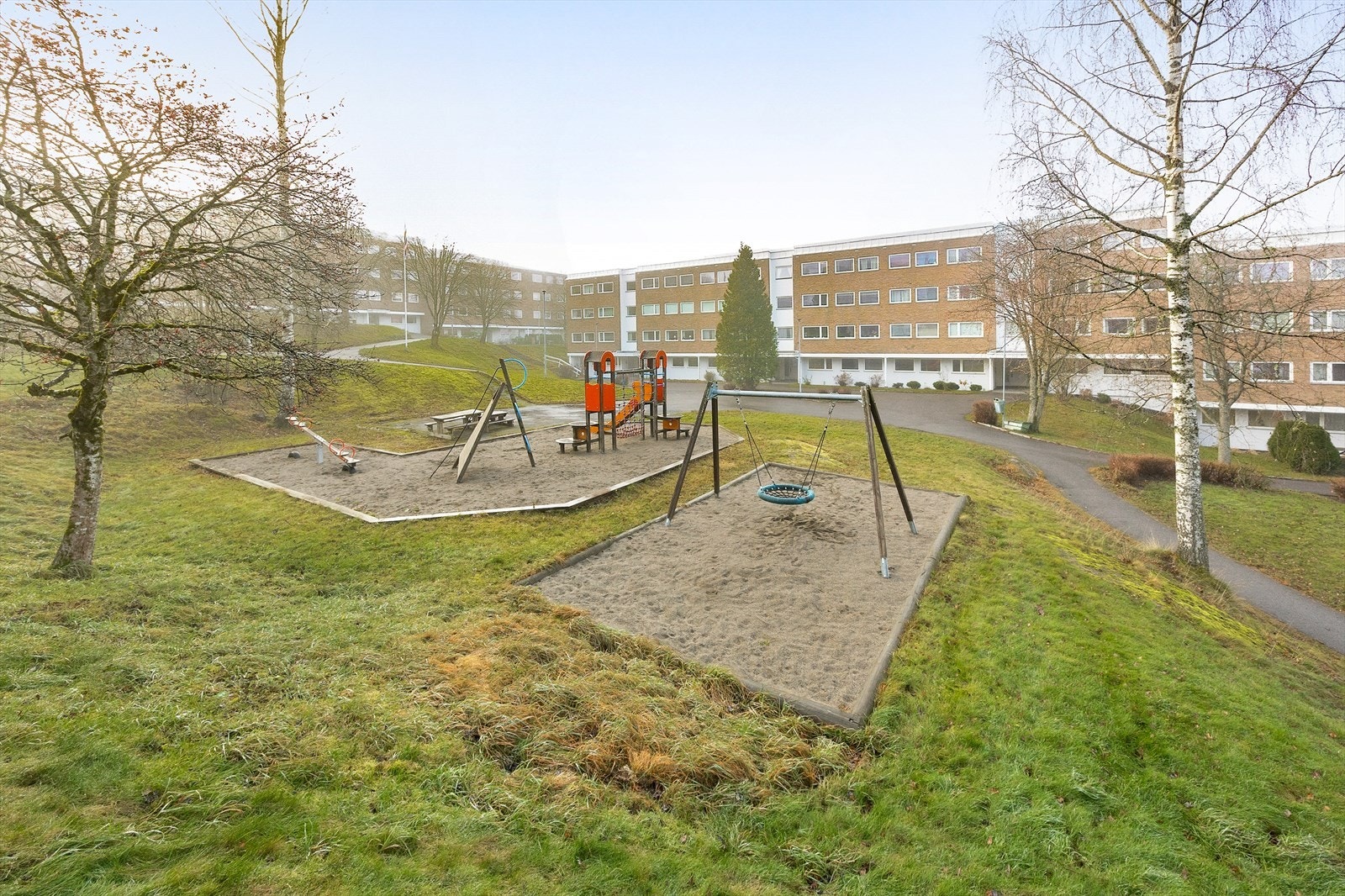 Store friarealer på borettslagets eiendom. Galleribilde