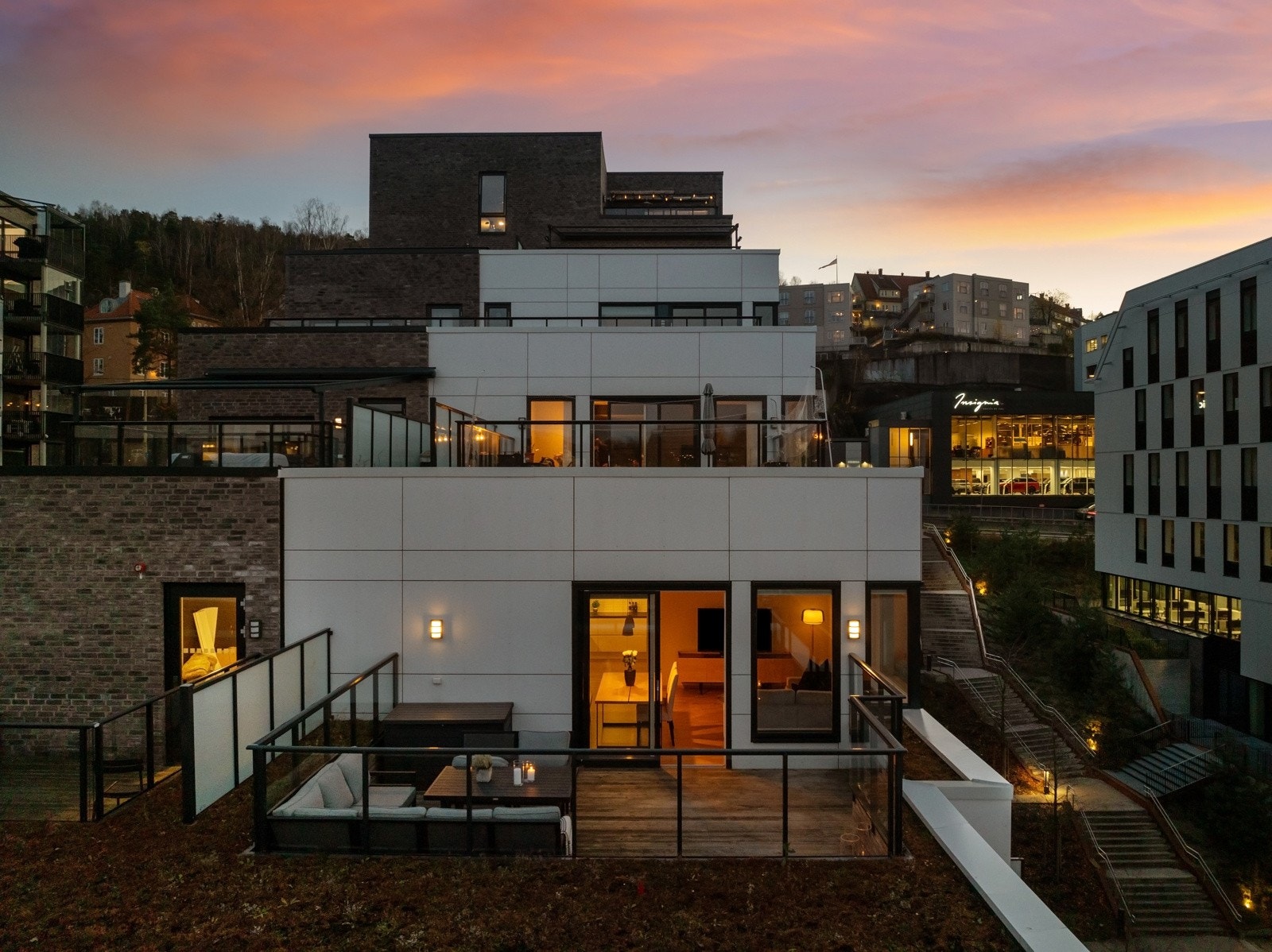 Ta kontakt med megler dersom oppsatte visninger ikke passer. Galleribilde