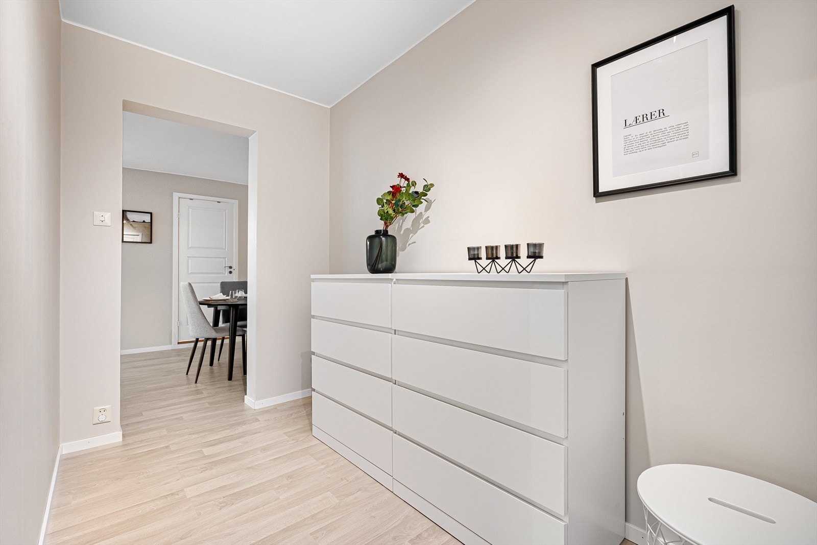 Gang inn til begge soverommene og innvendig bod. Galleribilde