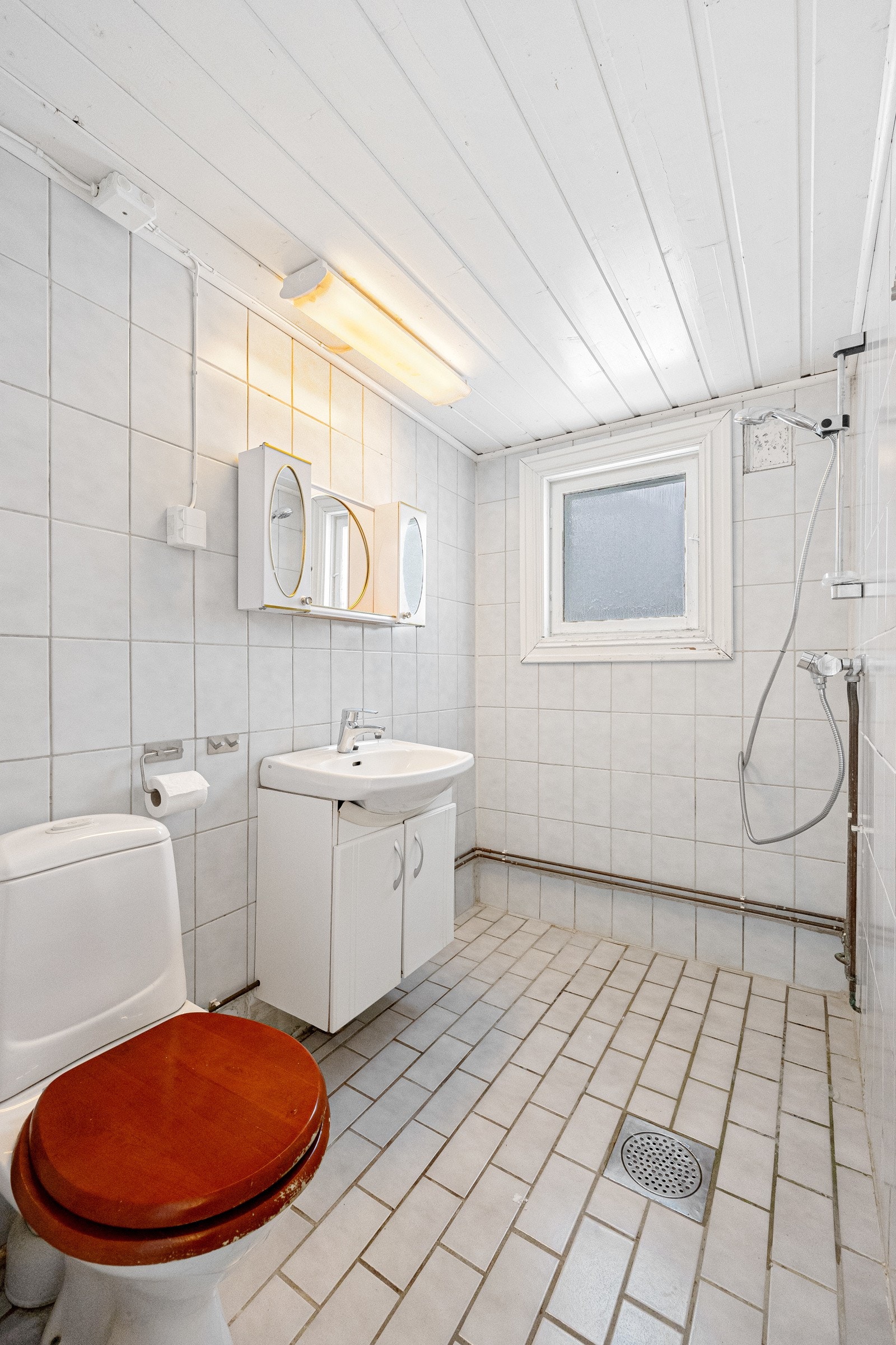 Bad er plassert i 1.etasje Galleribilde