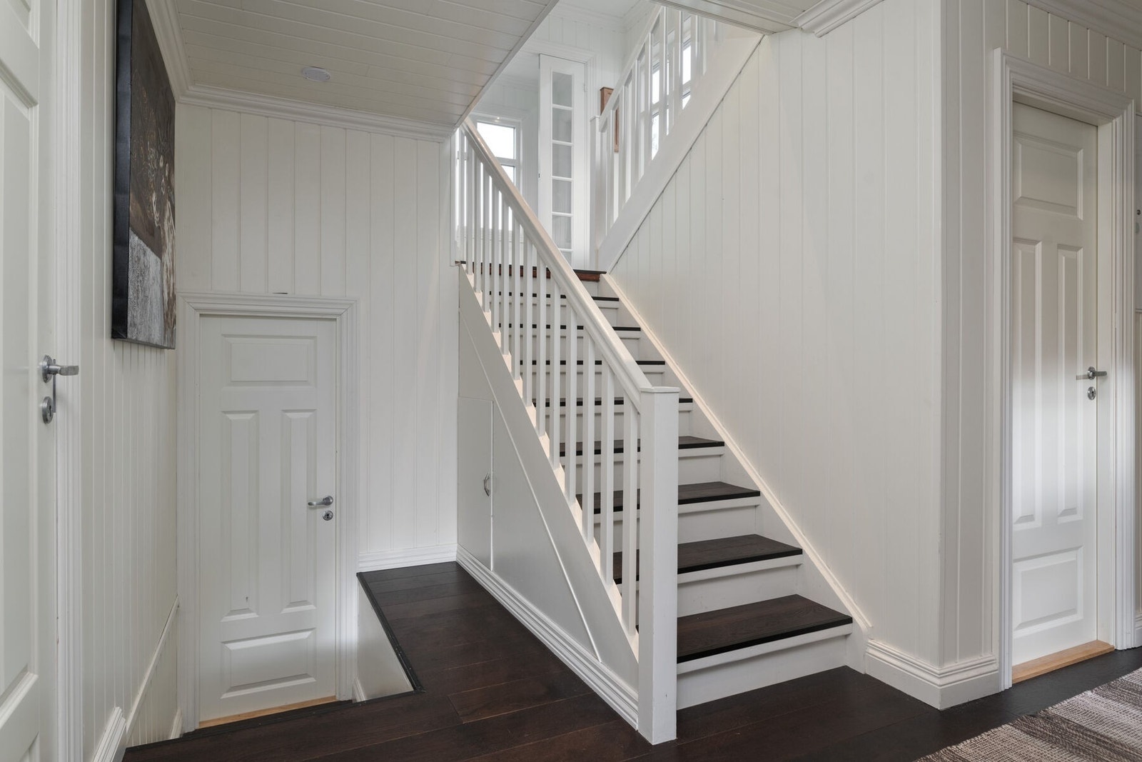 Gang i underetasjen. Galleribilde