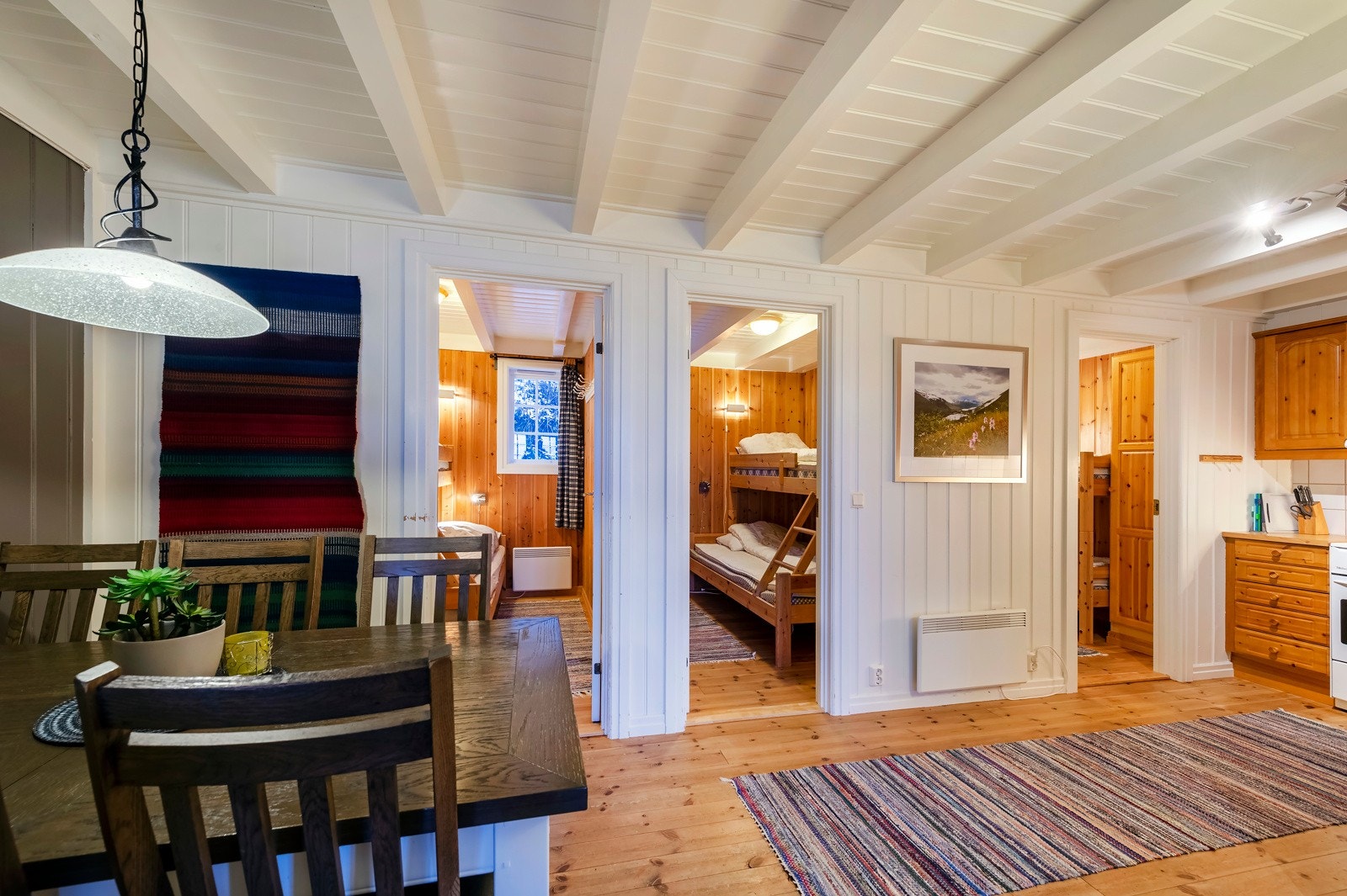 Stue. Det er installert fiber i leiligheten. Galleribilde