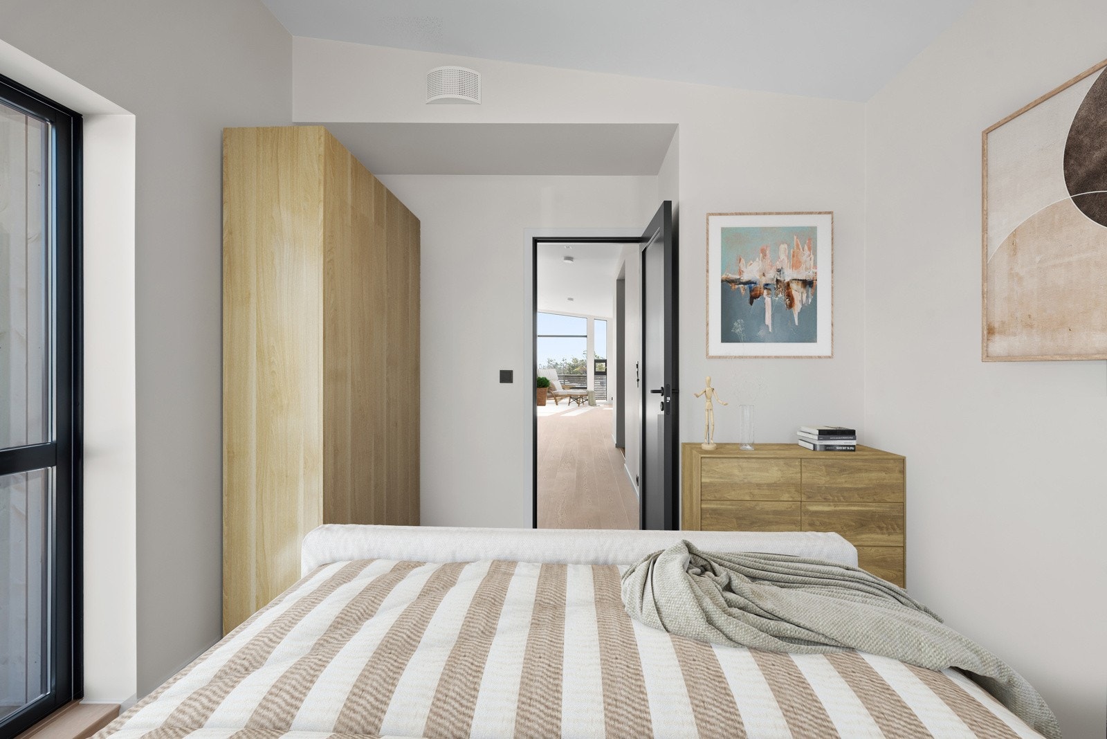 Fra hovedsoverommet mot gang og stue Galleribilde