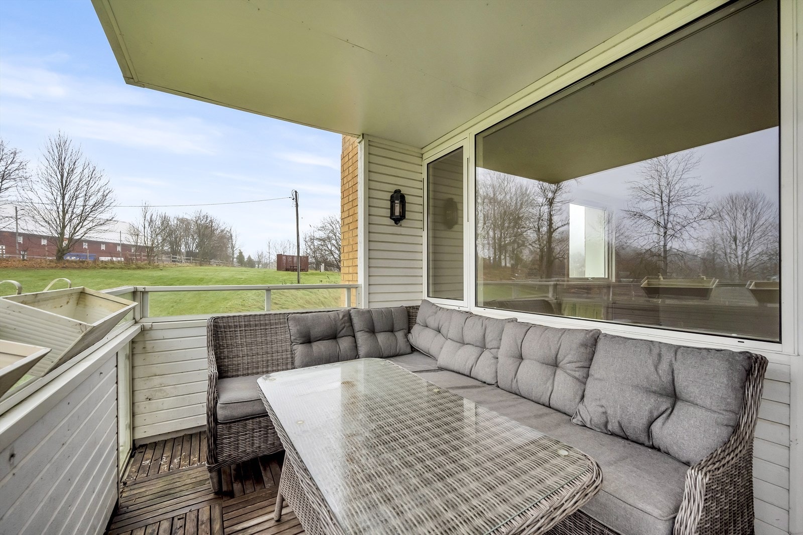 Her kan ettermiddags / kveldssolen nytes. Galleribilde