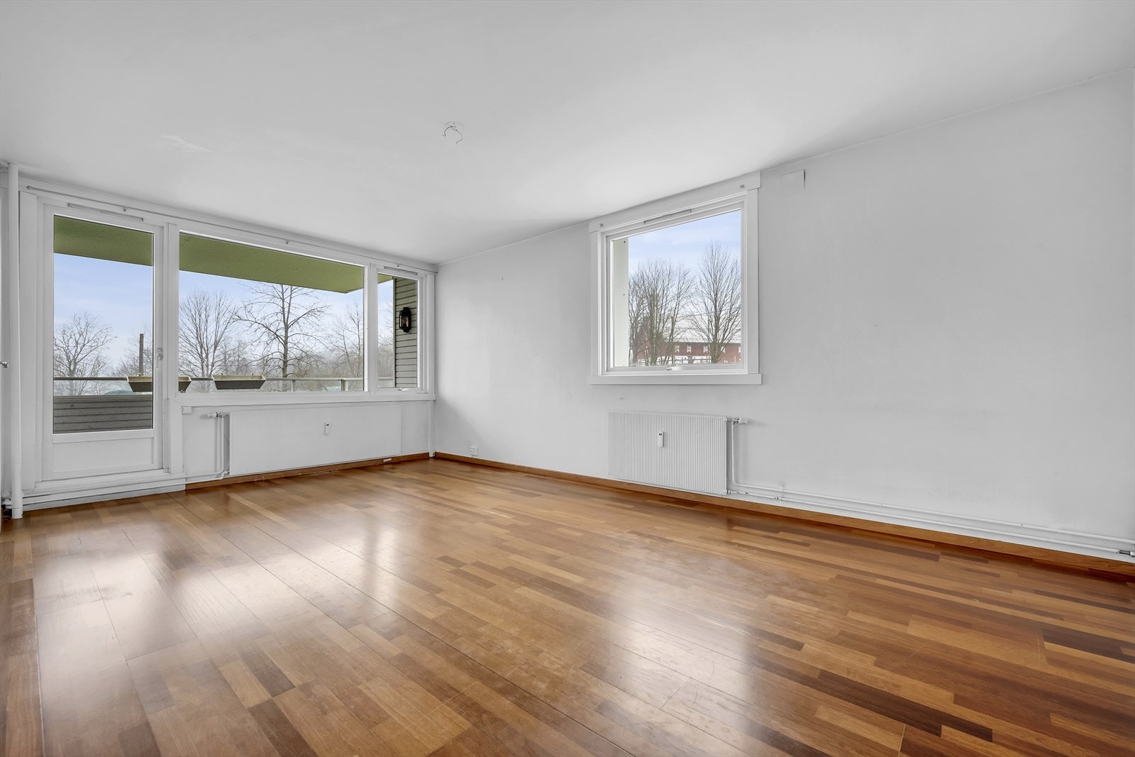 Romslig 3-roms oppussingsobjekt med flott beliggenhet på Tveita- Oslo. Galleribilde