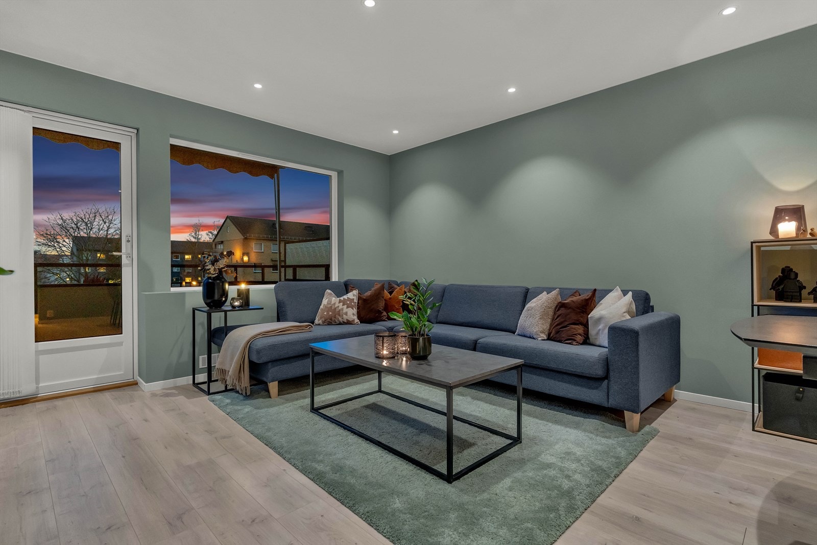 Stuen er romslig og innbydende. Galleribilde