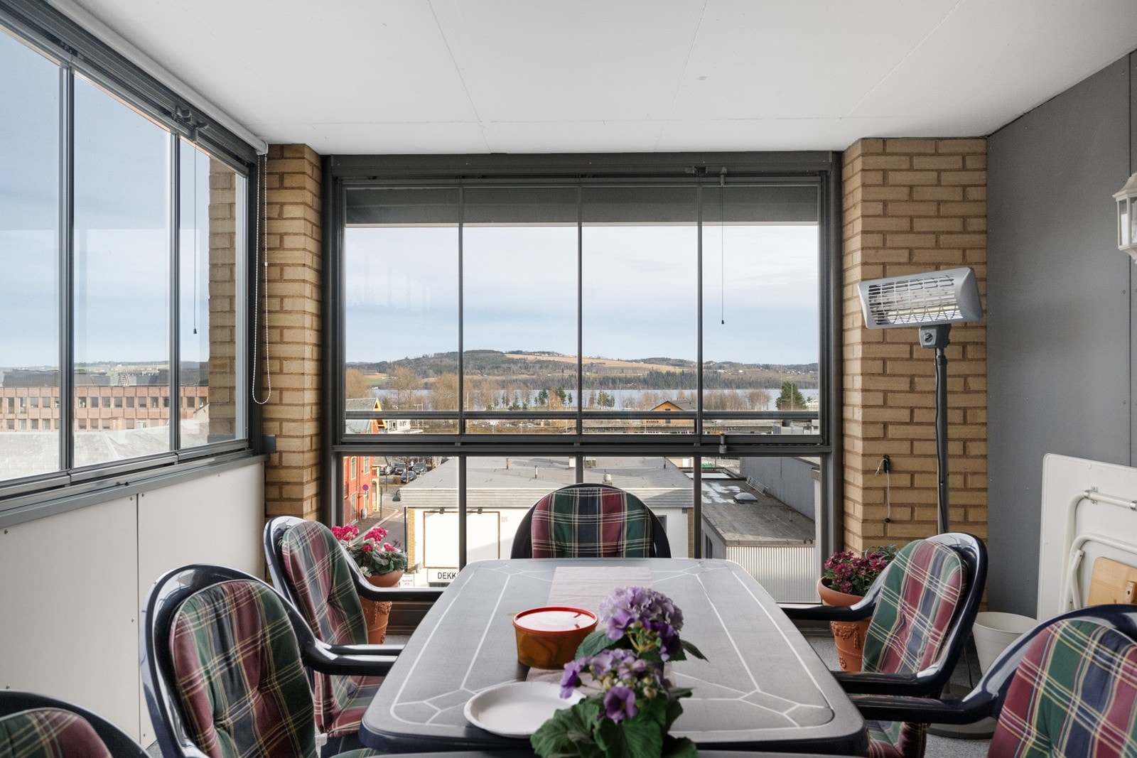 Bilde av felles terrasse. Galleribilde