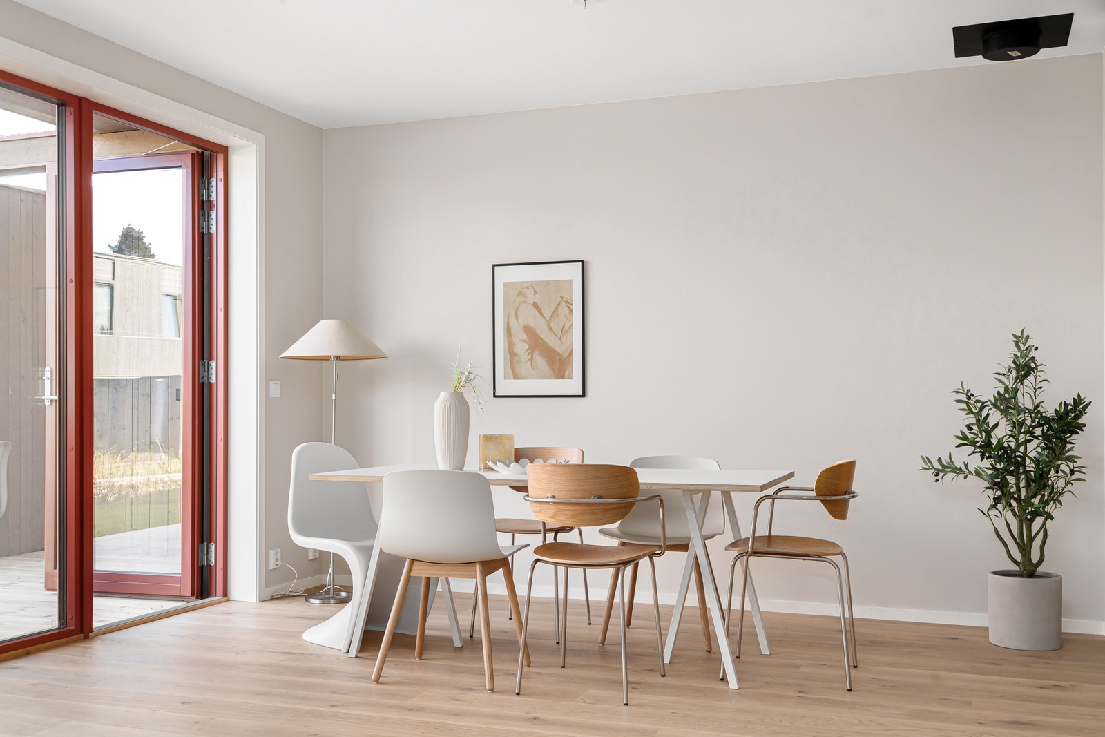 Book din privatvisning med oss i dag! Galleribilde