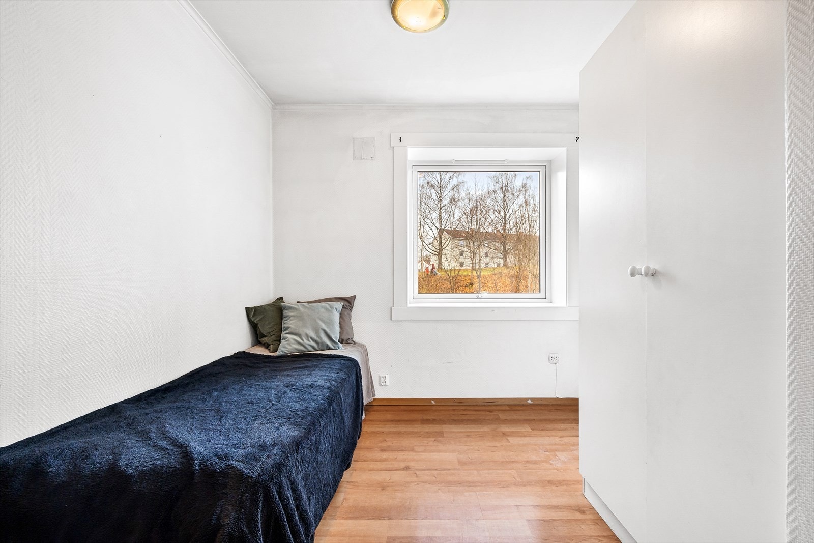 Soverom nr. 2 passer perfekt som barnerom eller gjesterom. Galleribilde