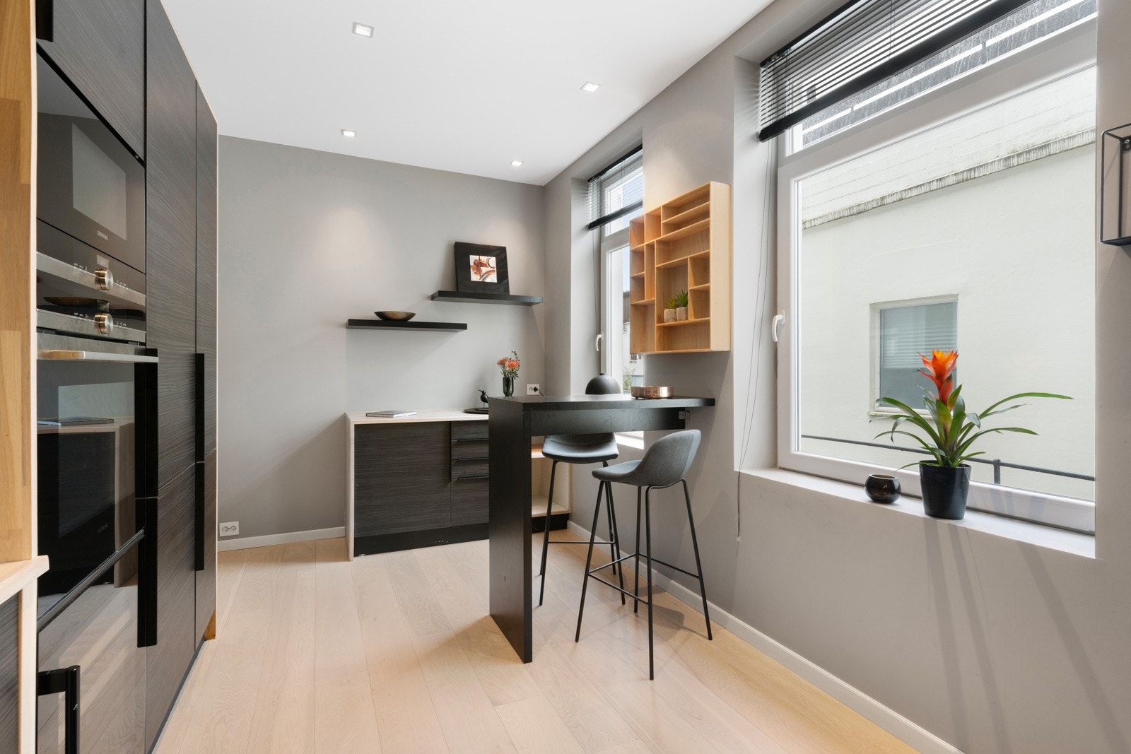 Ei kjekk bar-løsning er her også. En fin plass å innta dagens første måltid. Galleribilde