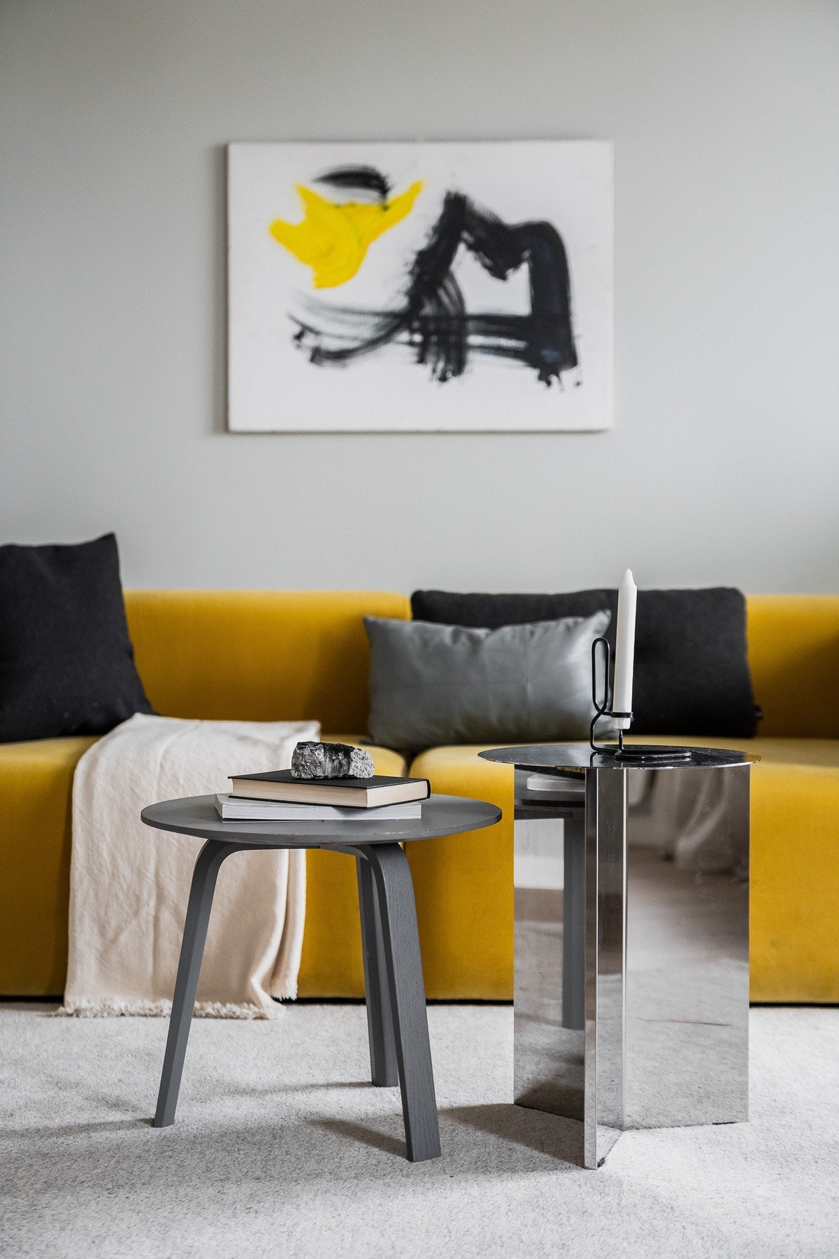 Leiligheten er lys og pen, med livsløpsstandard og arealeffektiv planløsning. Varmtvann og internett er inkludert i fellesutgiftene. Galleribilde