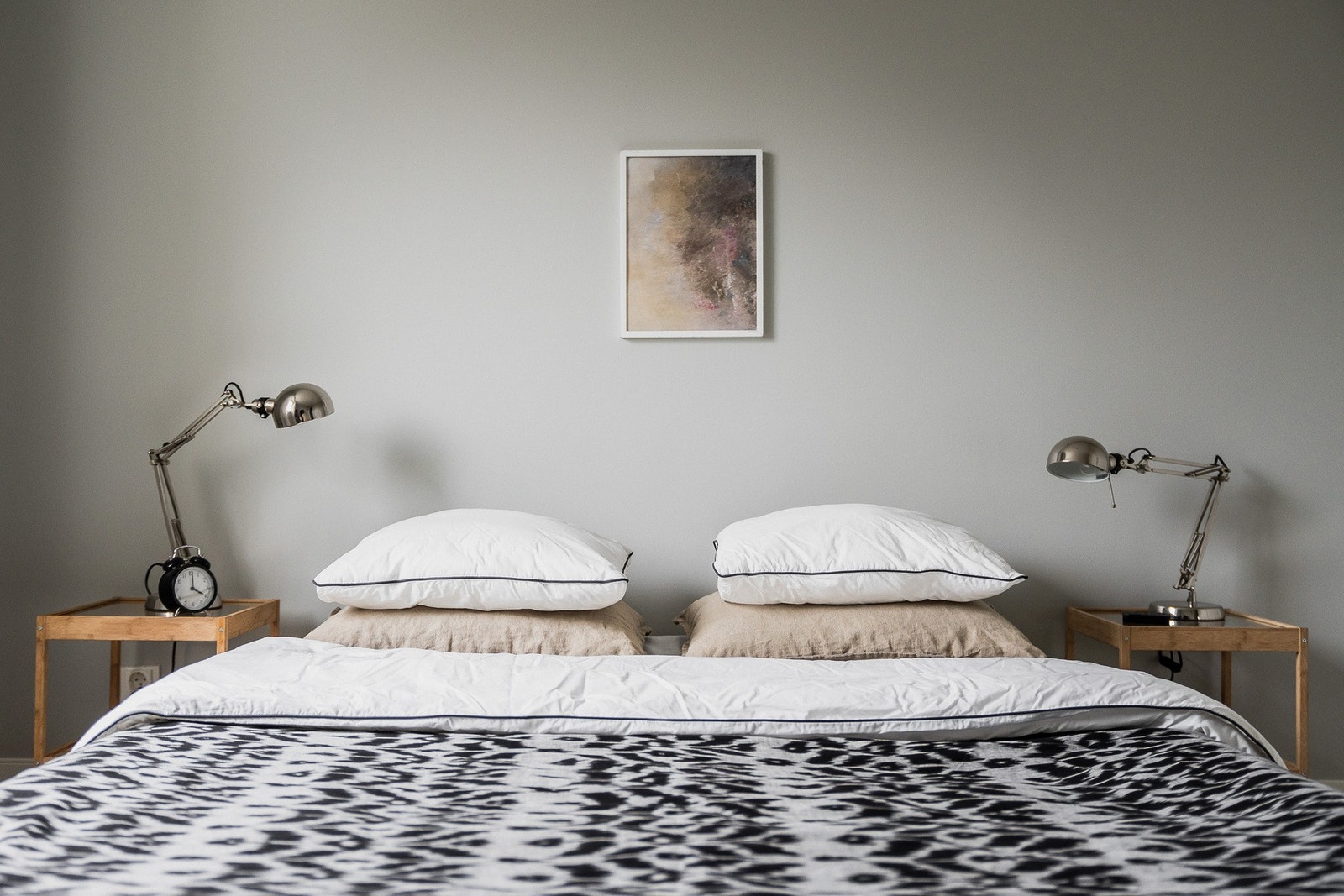 Planløsningen byr på to soverom med duse farger for en behagelig atmosfære. Galleribilde