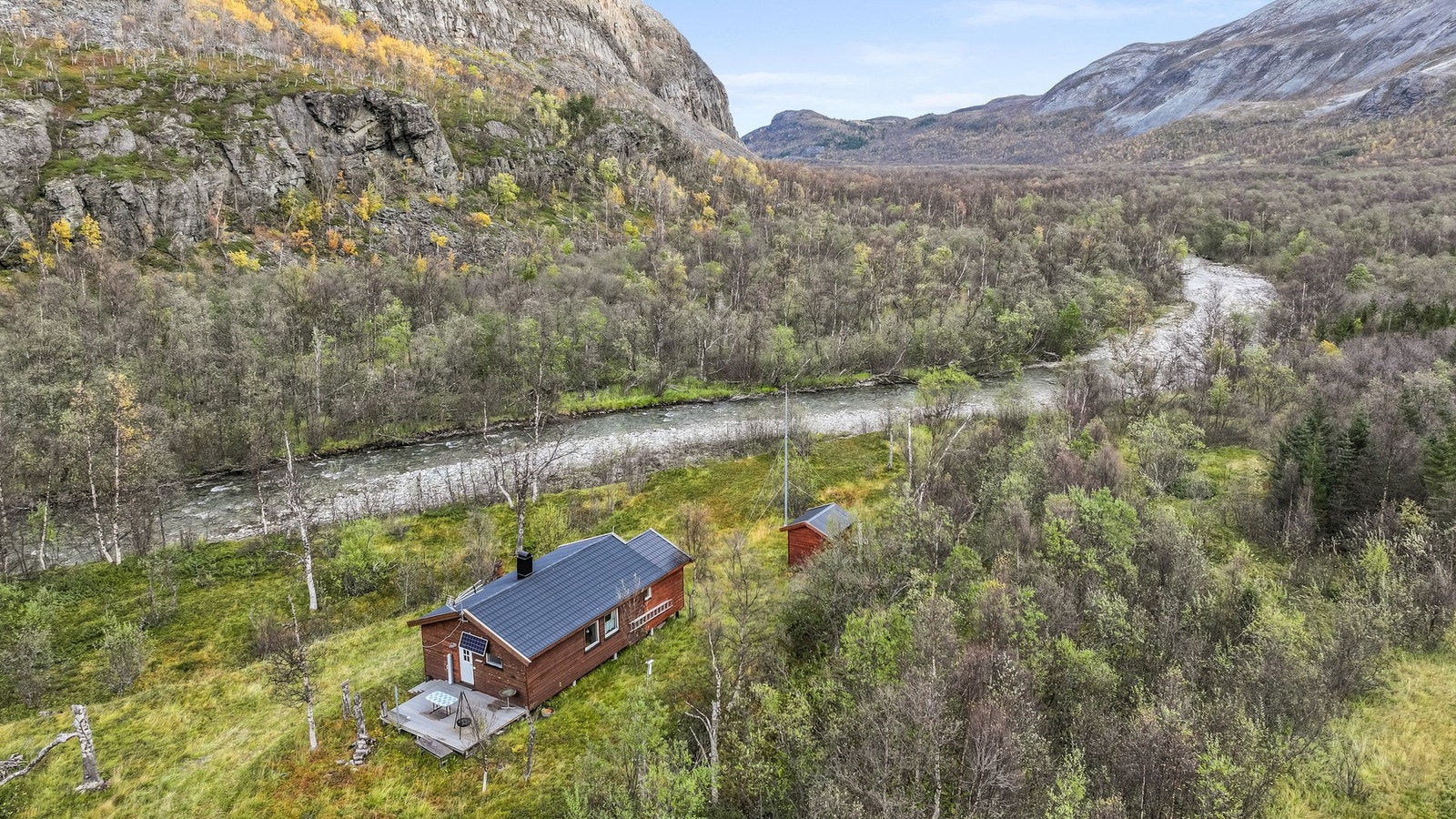 Usjenert beliggenhet like ved Vassbotnelva Galleribilde