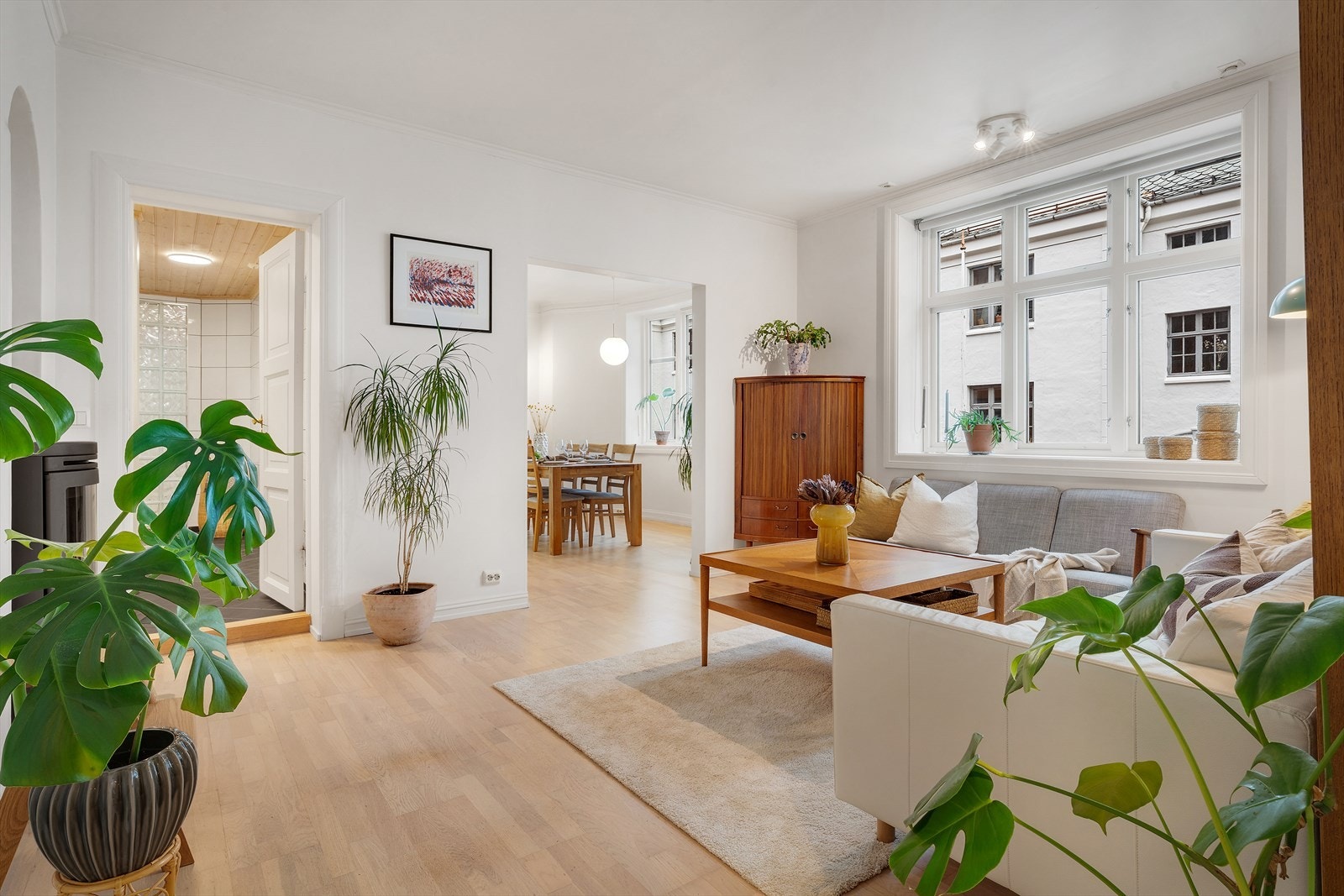 - Sjarmerende bygårdsleilighet i en nydelig, historisk bygård i et av Bergens mest attraktive områder - Galleribilde