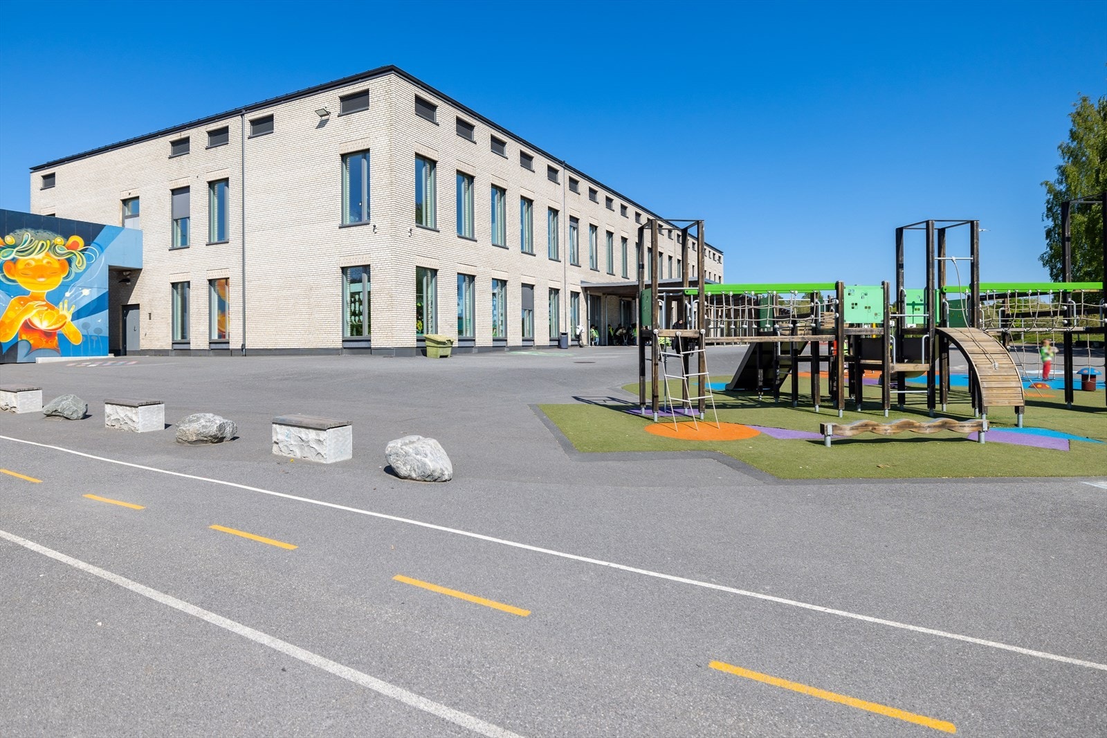 Haugenstua Skole Galleribilde