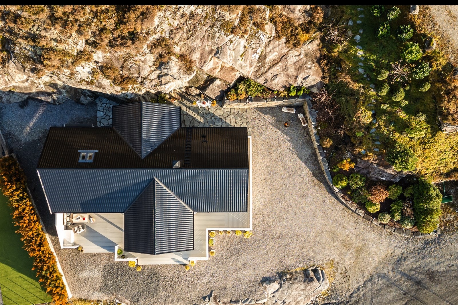 Hytten sett ovenfra Galleribilde