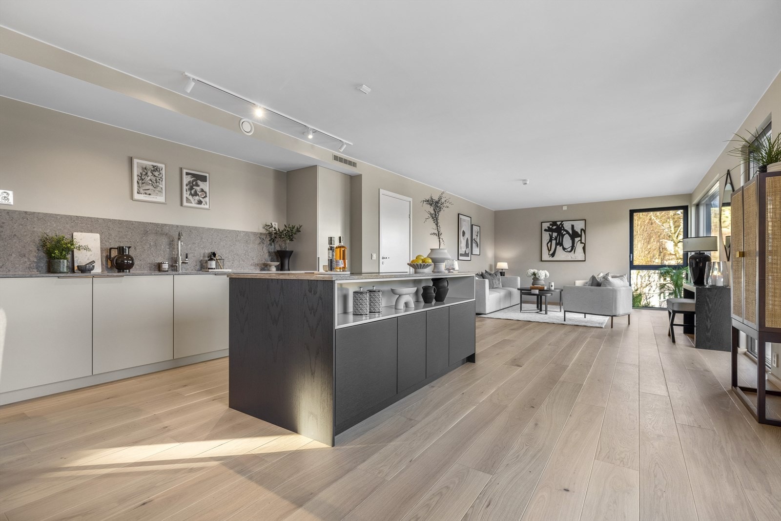 Eksklusiv og innflyttingsklar toppleilighet med takterrasse på 54 kvm. Heis direkte inn i leiligheten Galleribilde