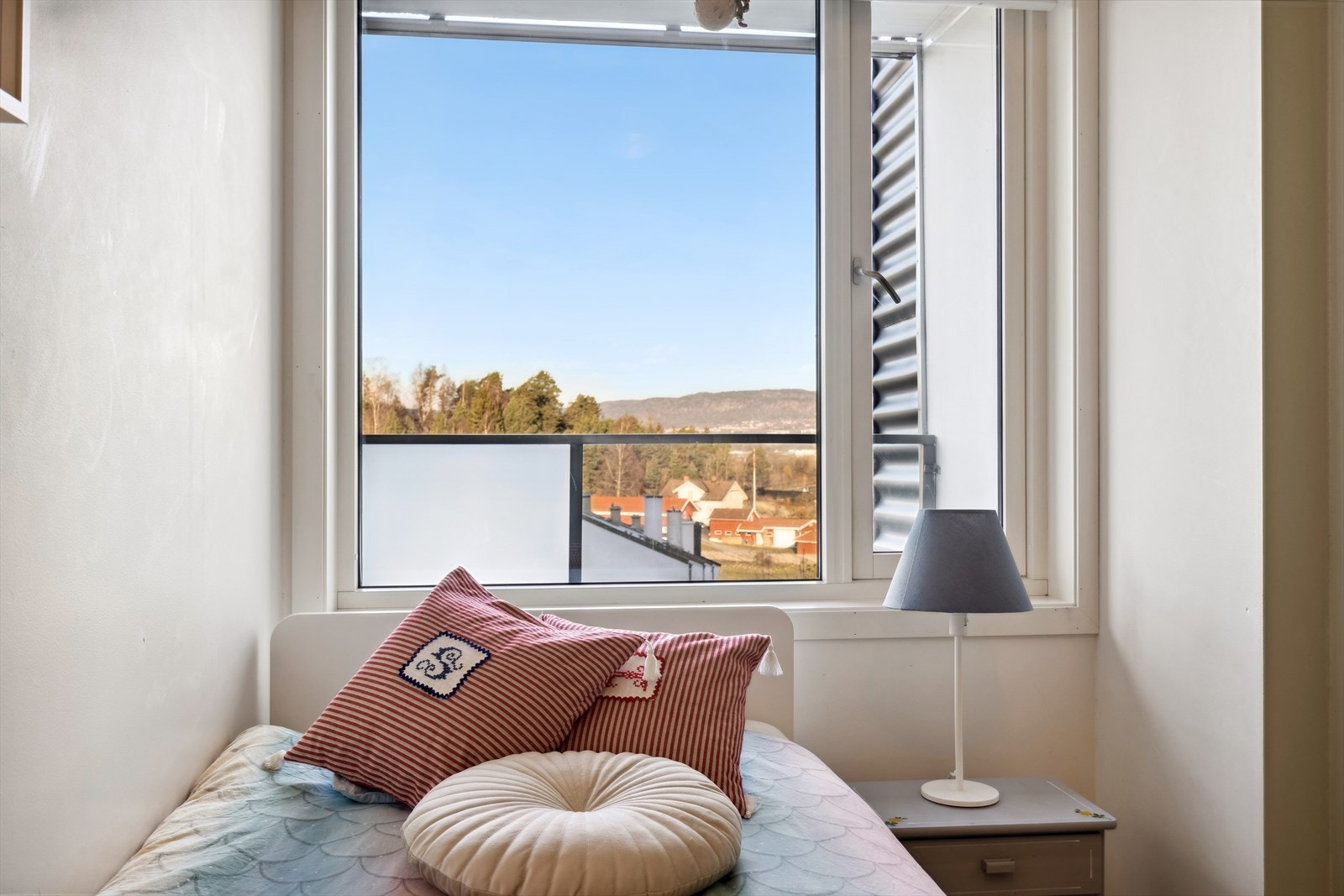 Utsikt fra soverom 2 Galleribilde